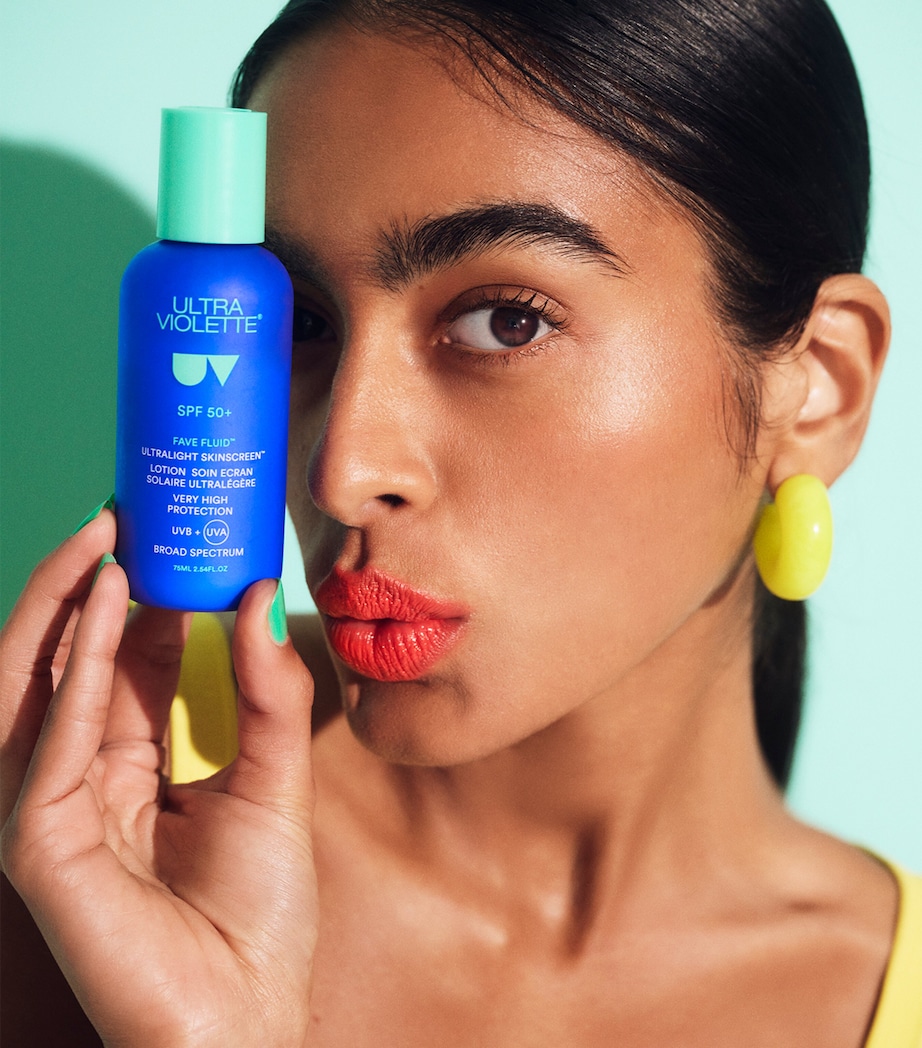 Fave Fluid SPF 50+ Ultralight Skinscreen (75ml) NO COLOUR Image 5