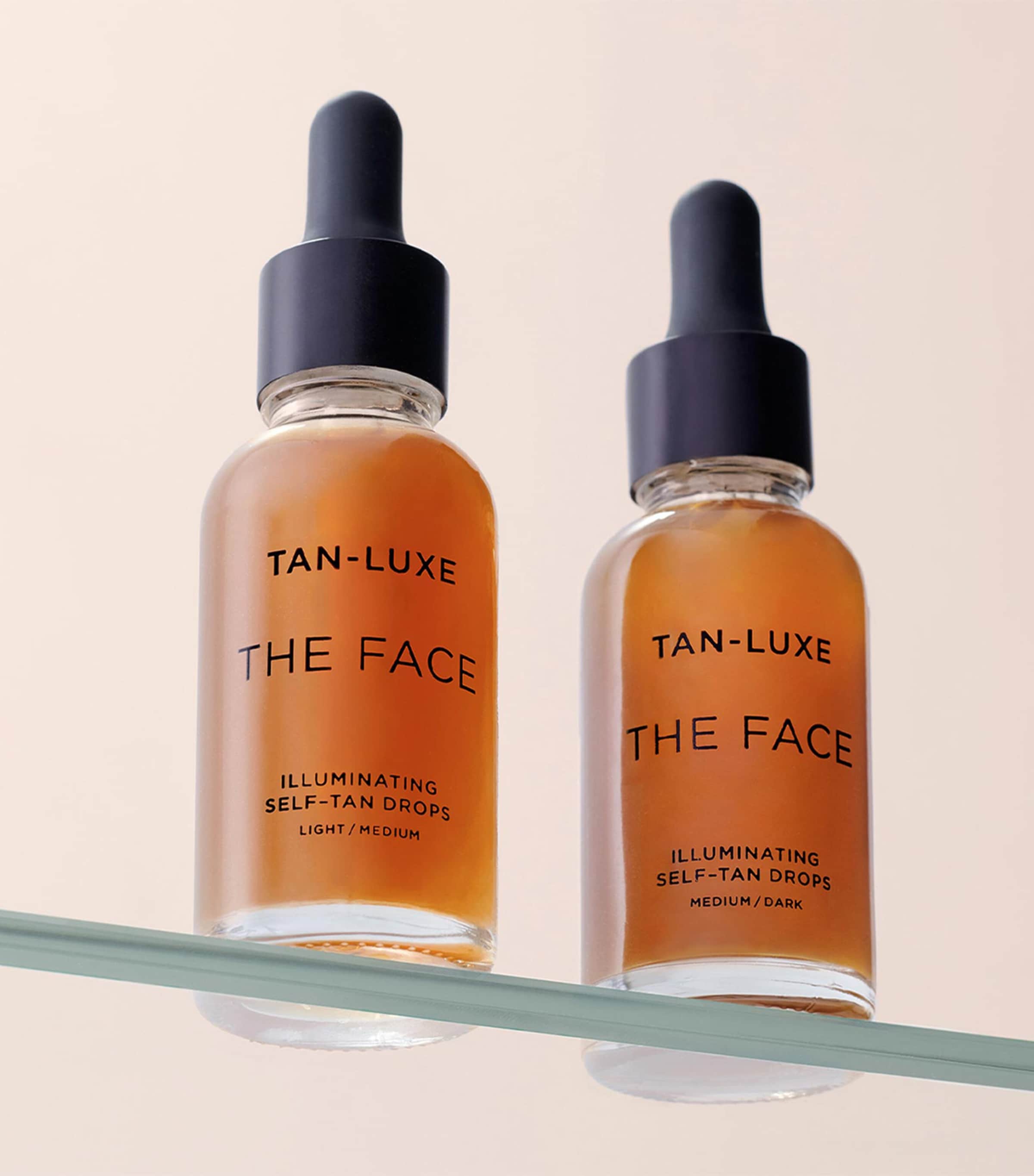 Tan Luxe The Face Illuminating Self-Tan Drops (30ml) Medium/dark Image 2