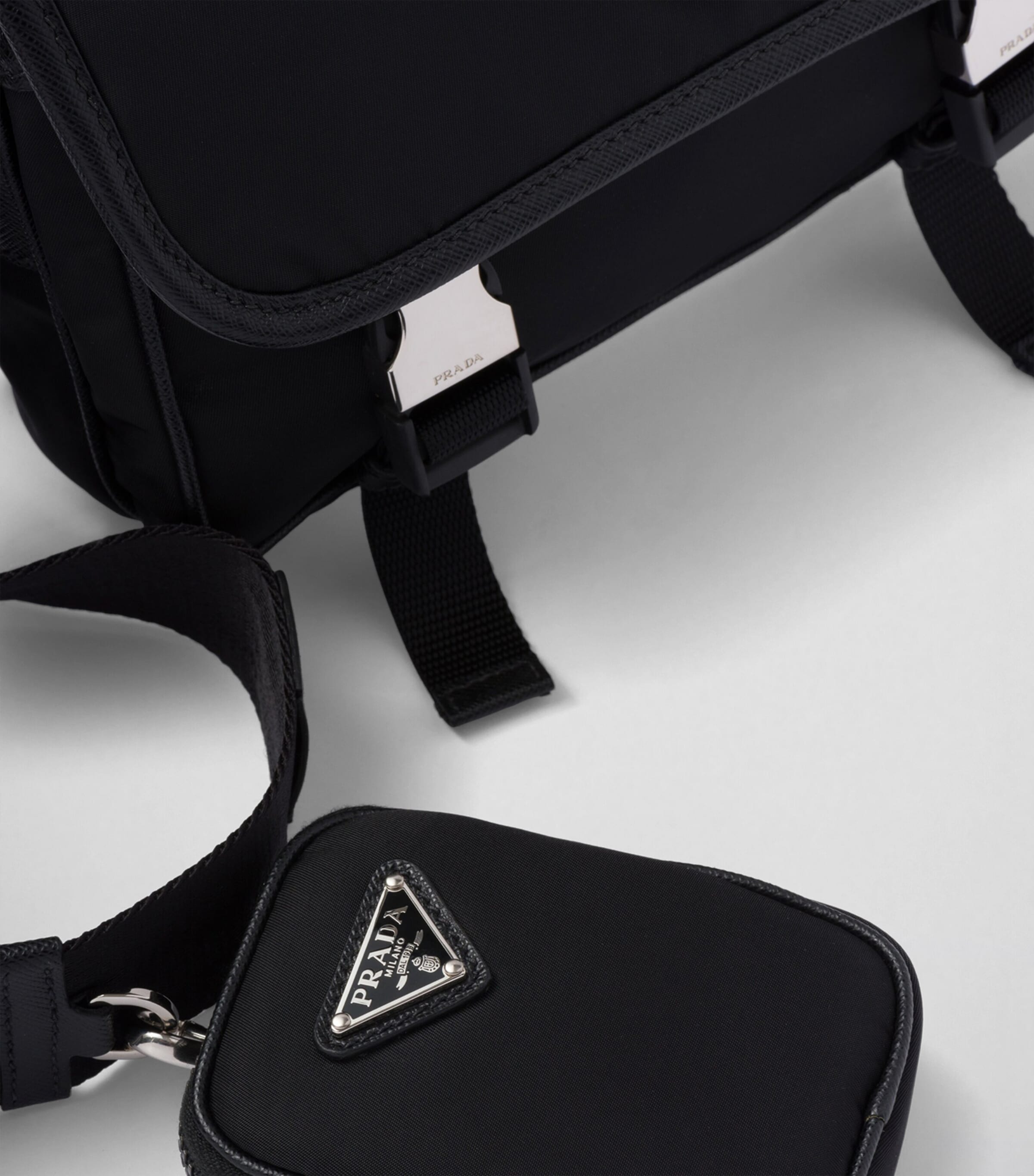 Re-Nylon Shoulder Bag F0002 Image 8