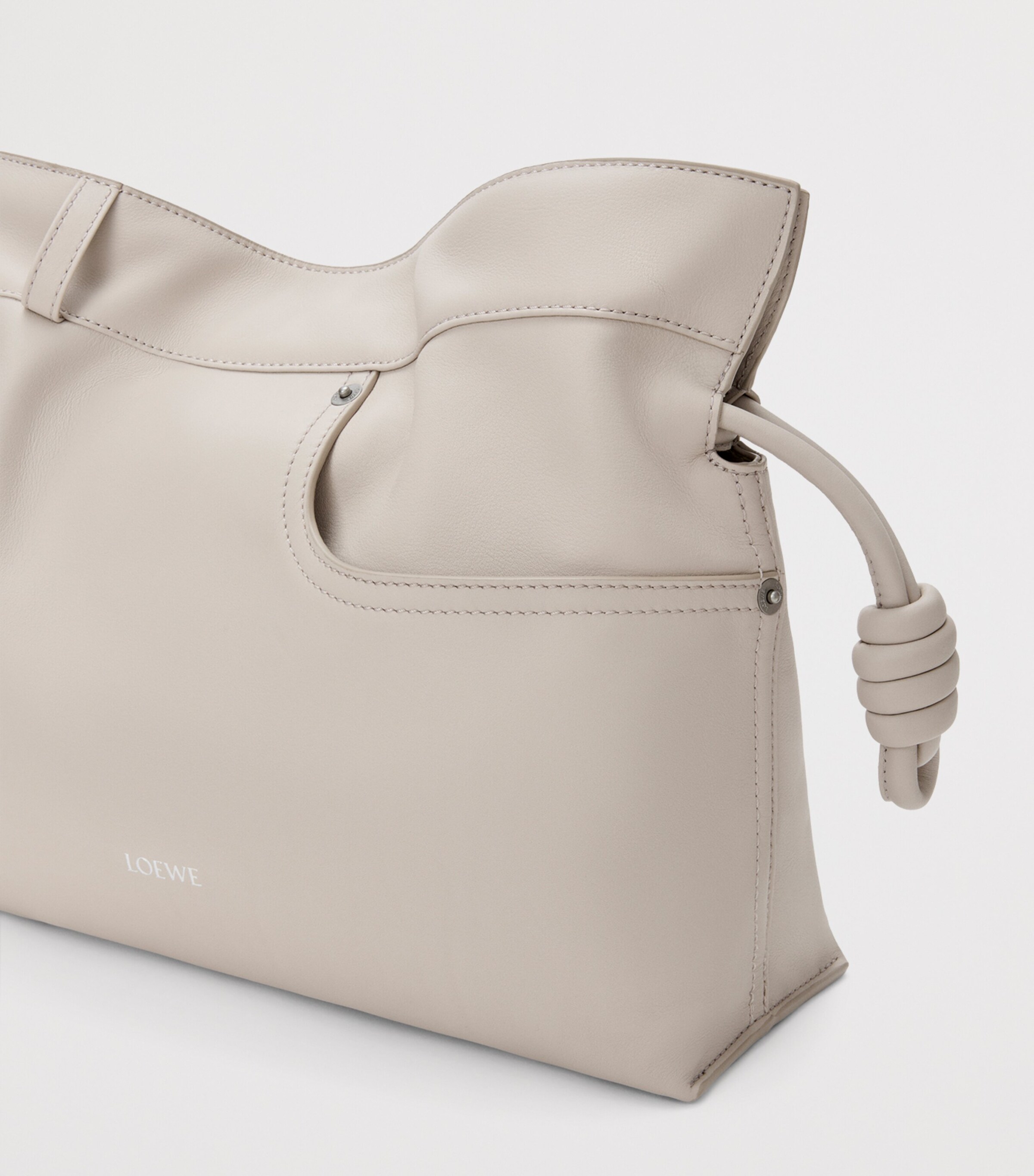 Leather  Jean-Detail Flamenco Purse LIGHT GHOST Image 7