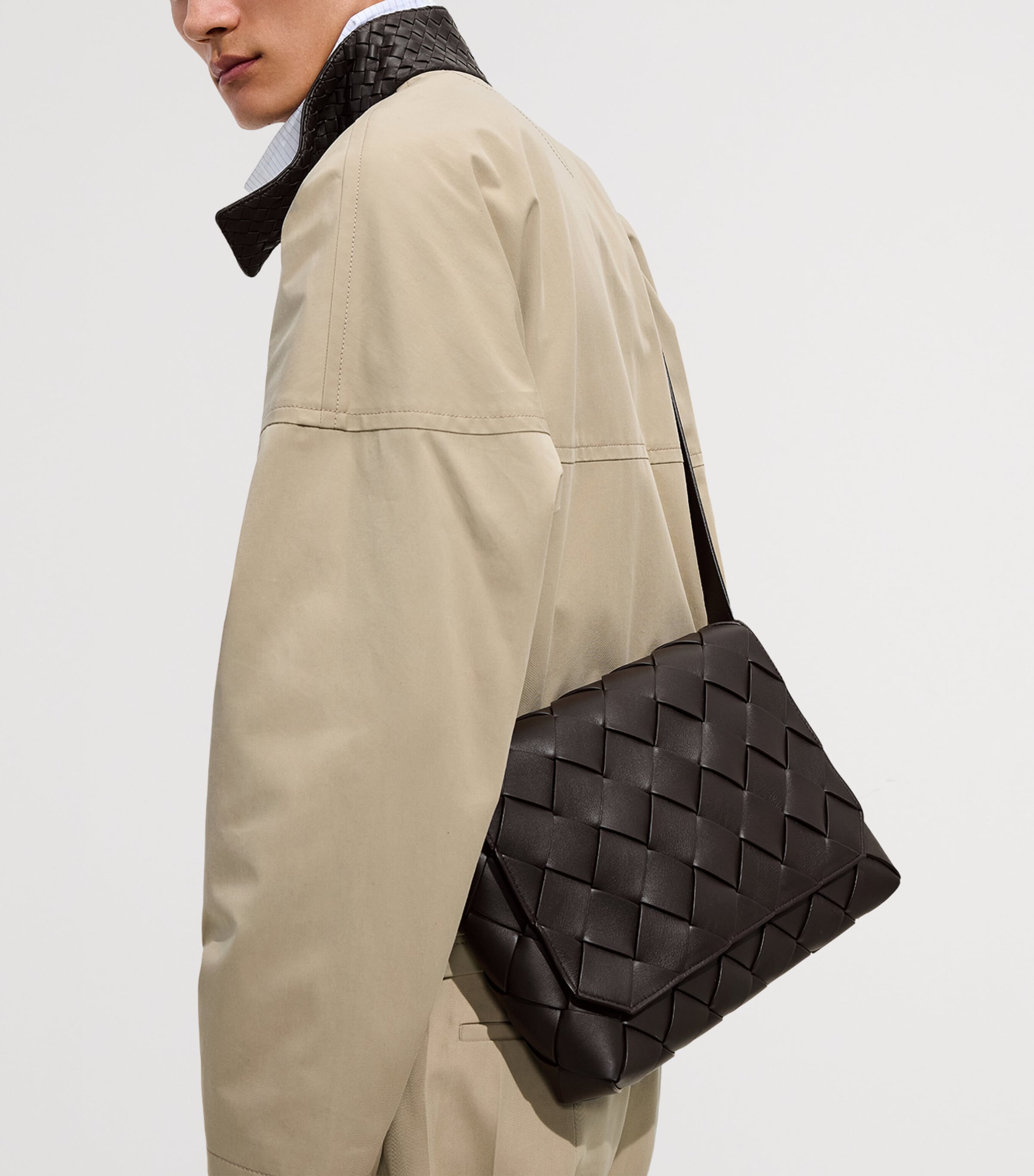 Bottega Veneta Large Leather Intreccio Diago Cross-Body Bag Image 3