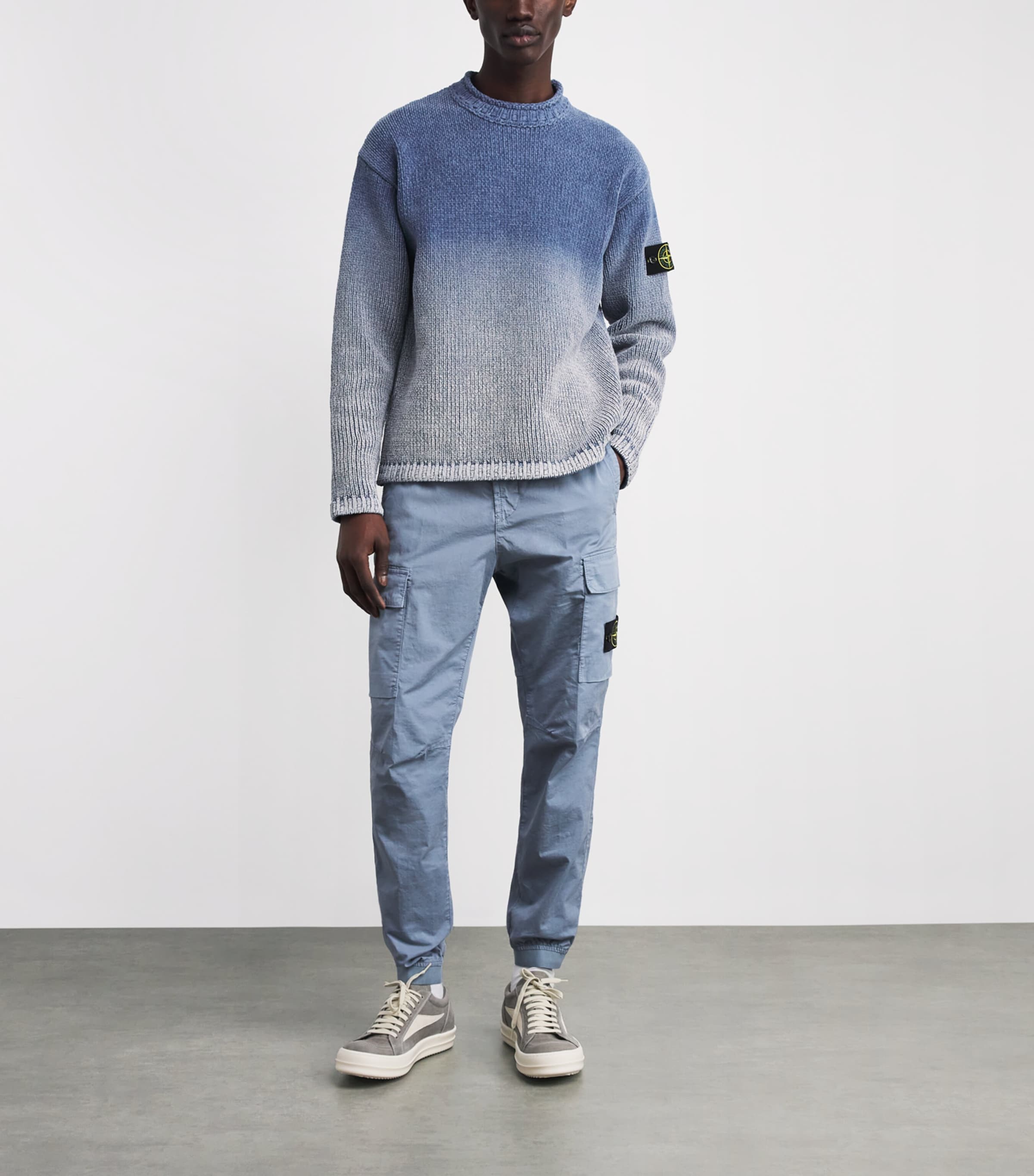 Cotton Coated Gradient Sweater V0024 Image 2