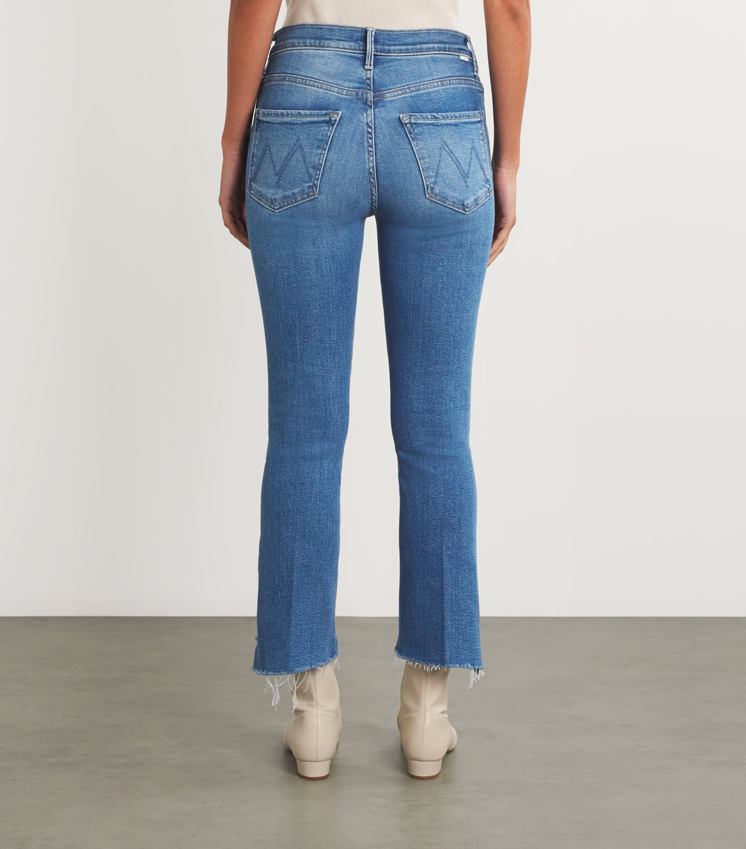 The Insider Cropped Step-Hem Jeans OUT OF THE BLUE Image 4