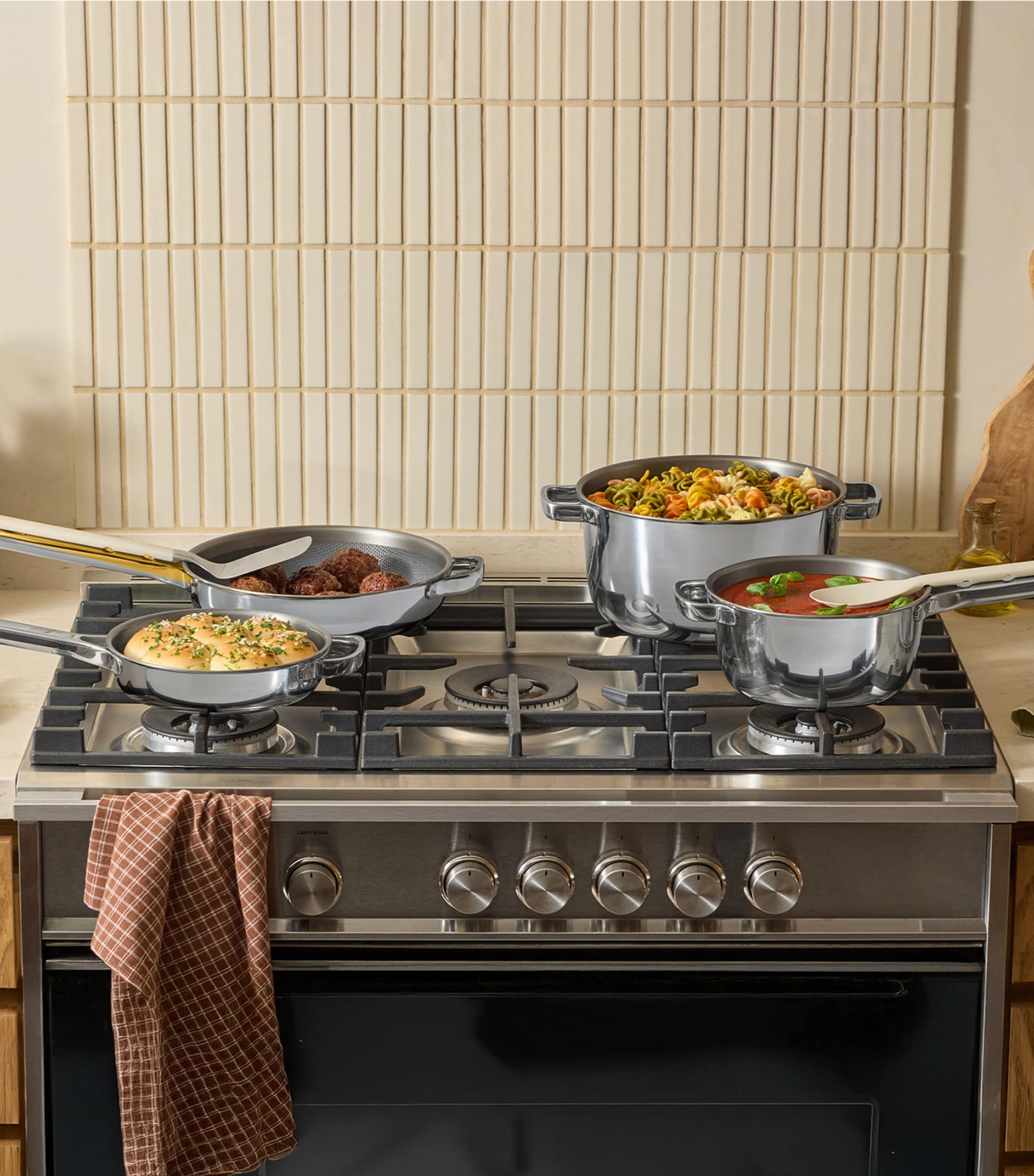 Set of 4 Titanium Always Pro Pans CHROME Image 3