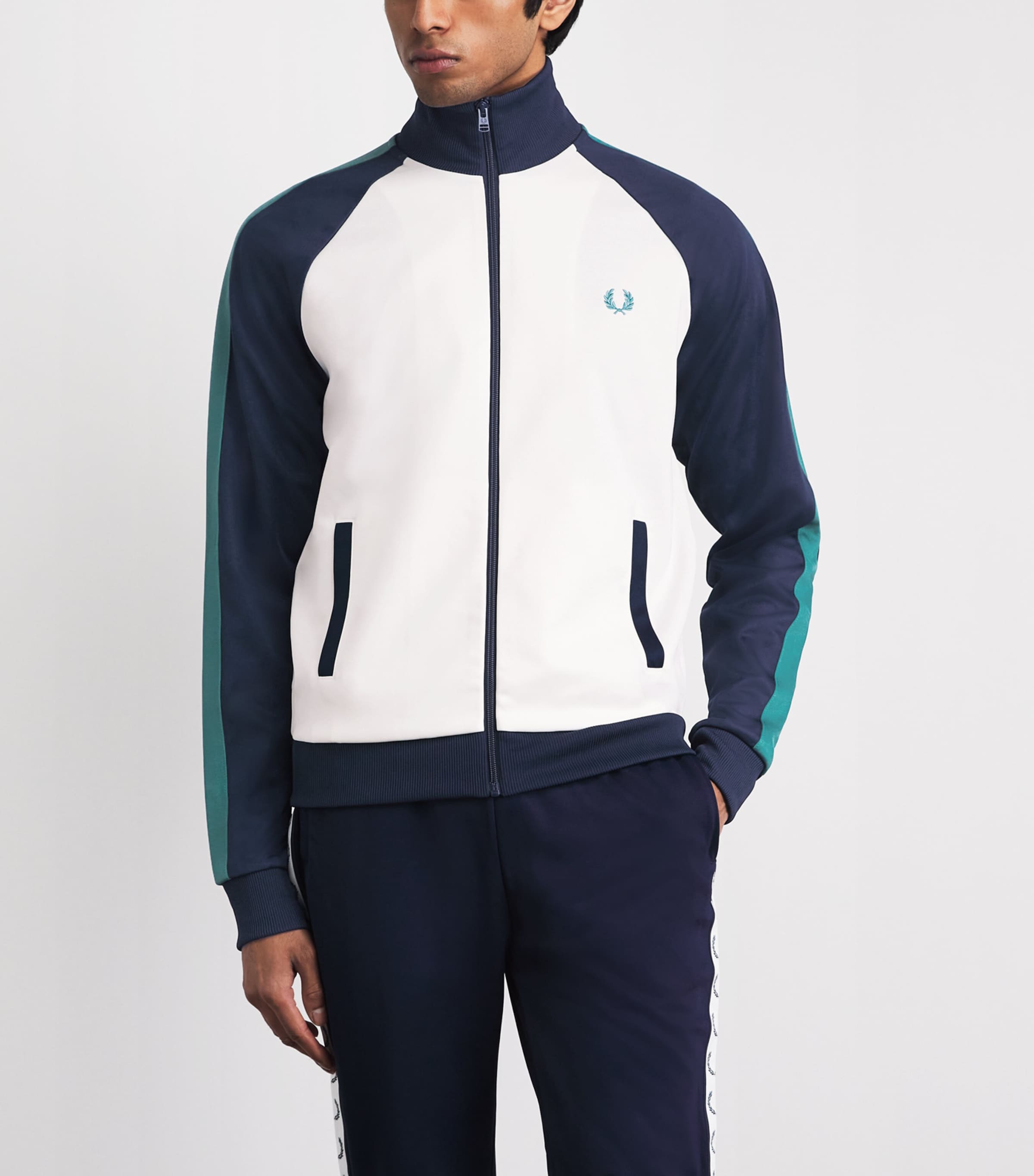 Fred Perry Mens Contrast-Sleeve Track Jacket Snow White Image 4