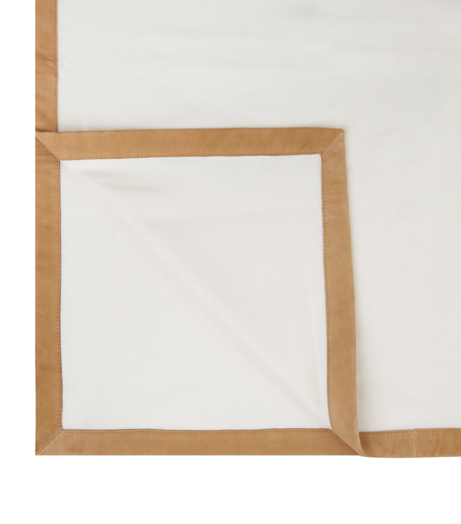 Frette Suede-Trim Cashmere Throw (130cm x 70cm) Milkcamel Image 3
