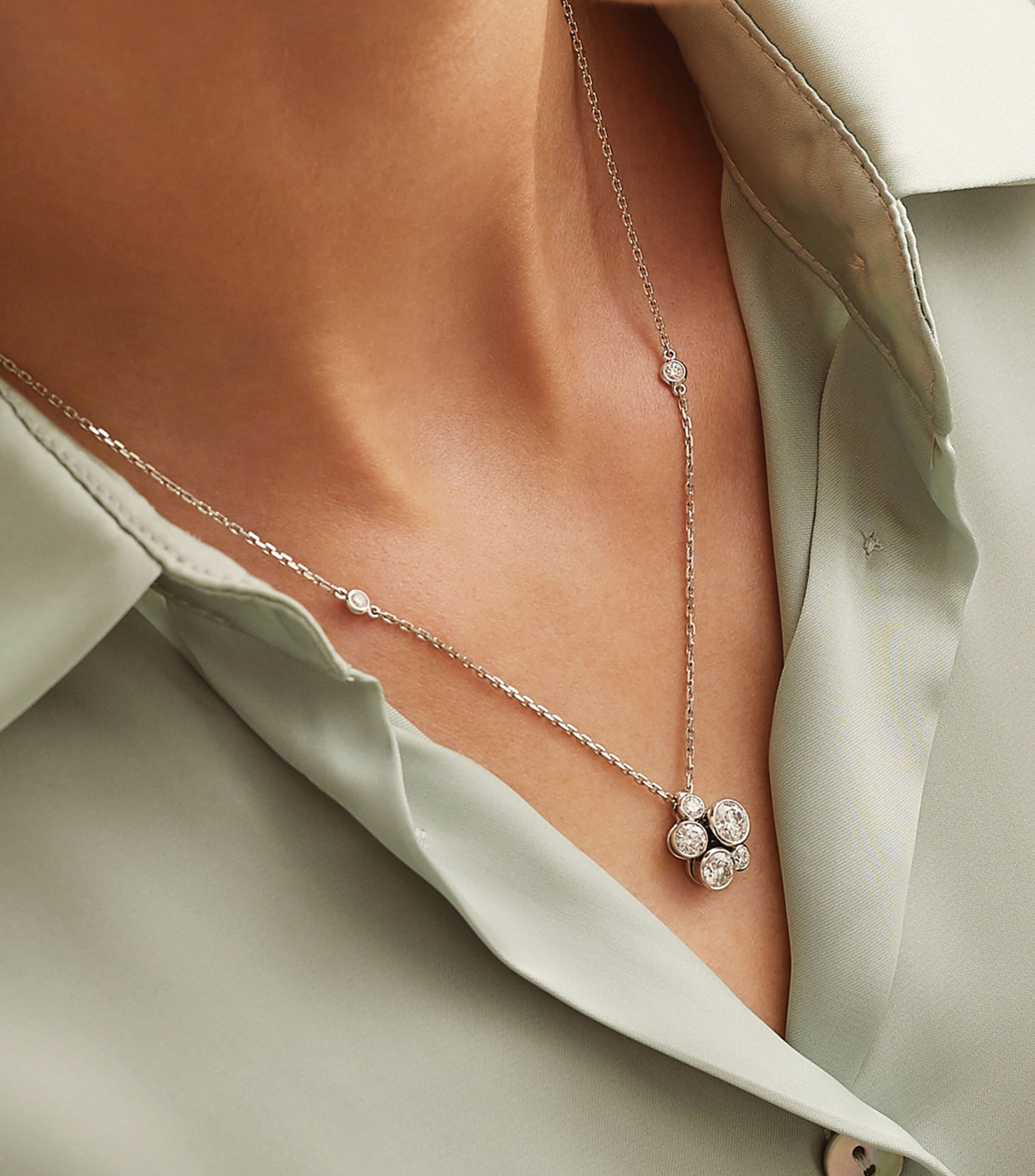 Platinum and Diamond Raindance Cluster Pendant PLATINUM Image 3