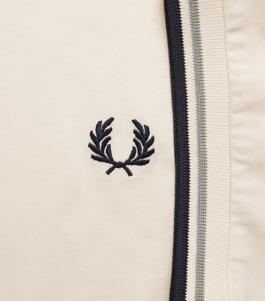 Fred Perry Mens Cotton Twin Tipped T-Shirt Ecr/seagrs/dkair Image 6