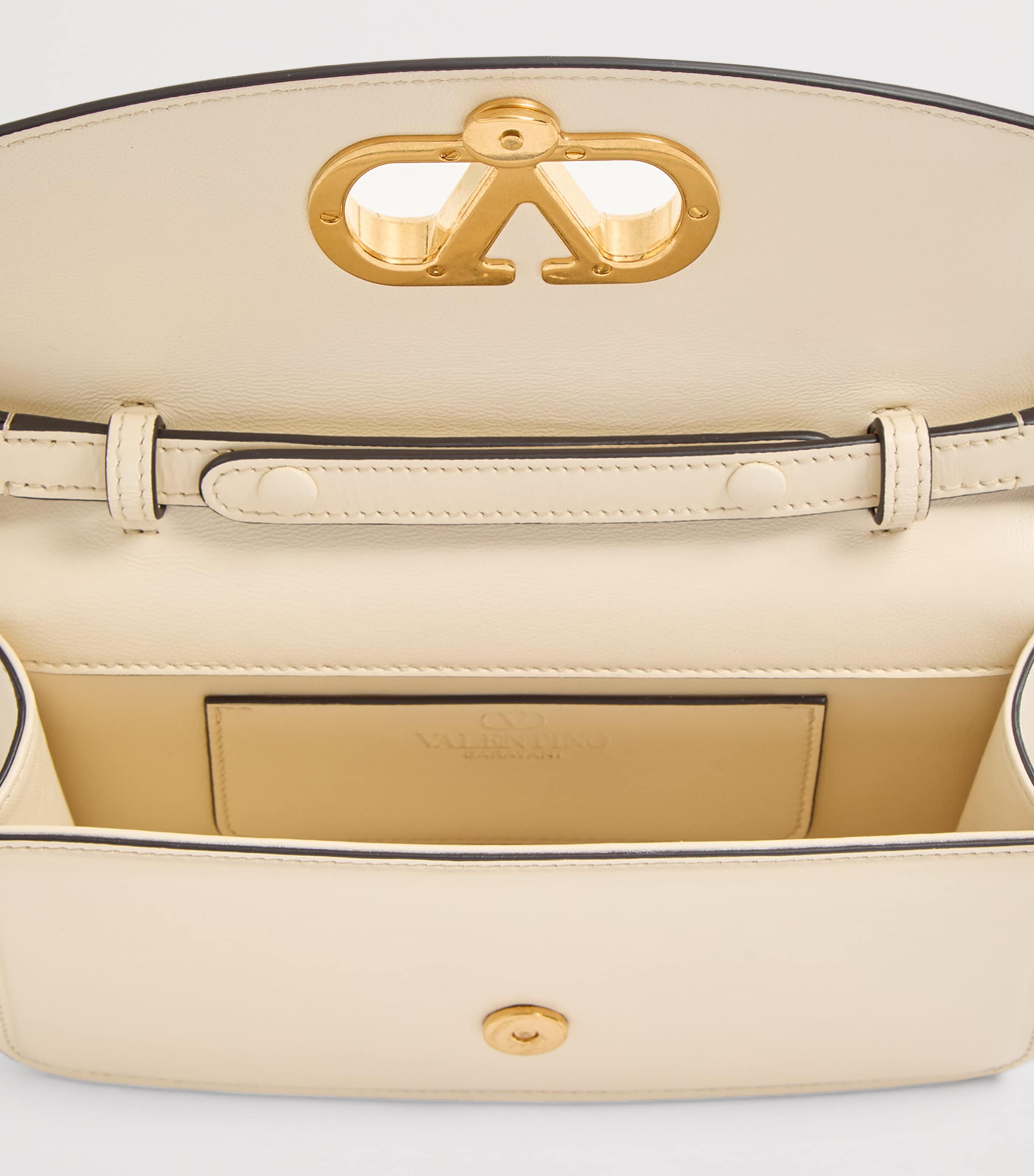 クラッチバッグ VALENTINO GARAVANI VAIN SMALL LEATHER CLUTCH Vain VLogo Small leather clutch in red - Valentino Garavani
