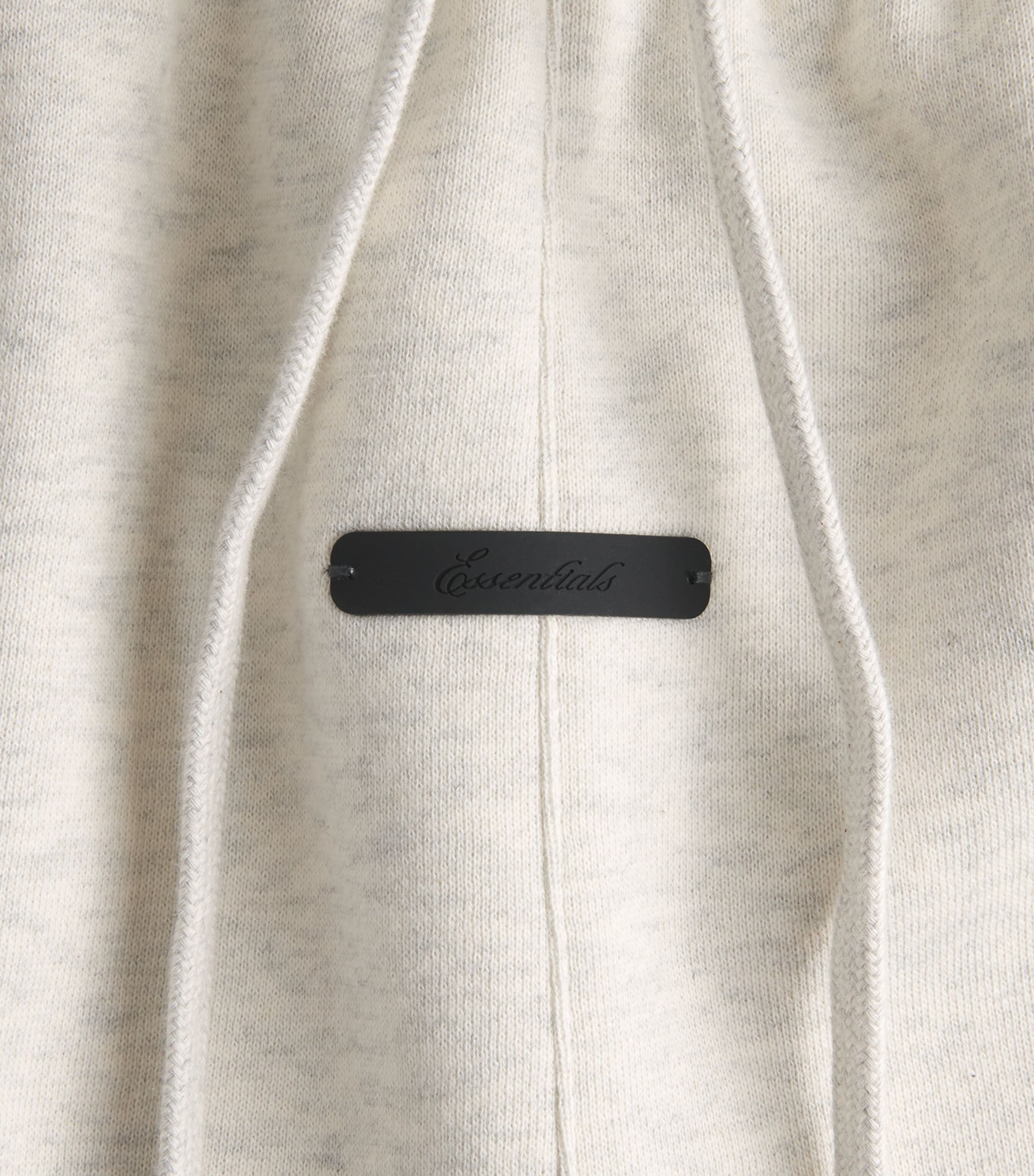 FEAR OF GOD ESSENTIALS Mens Fleece Classic Sweatshorts Oatml Hthr/lght Hthr Image 6