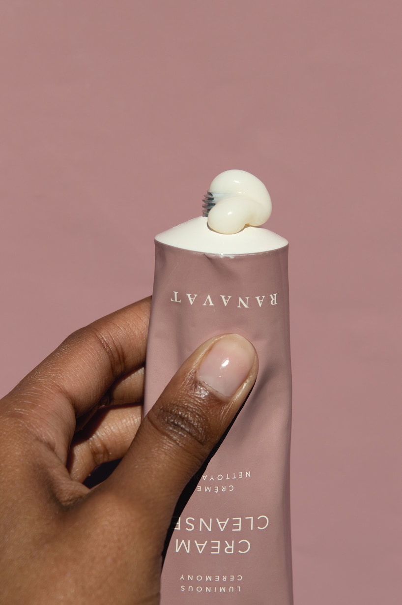 Luminous Ceremony Balancing Crème Cleanser (100ml) NO COLOUR Image 5