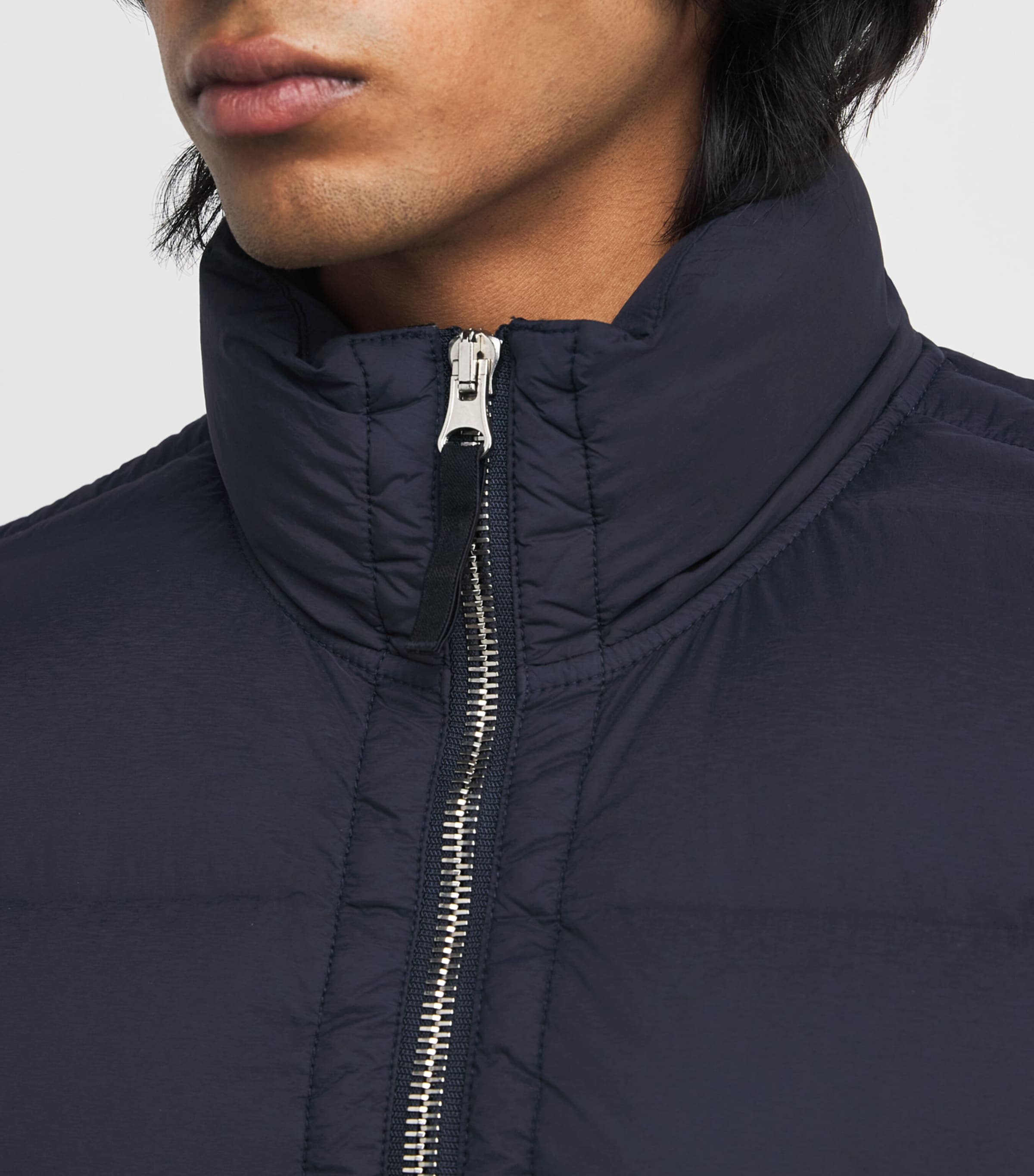 Down Seamless Tunnel Gilet V0020 Image 6