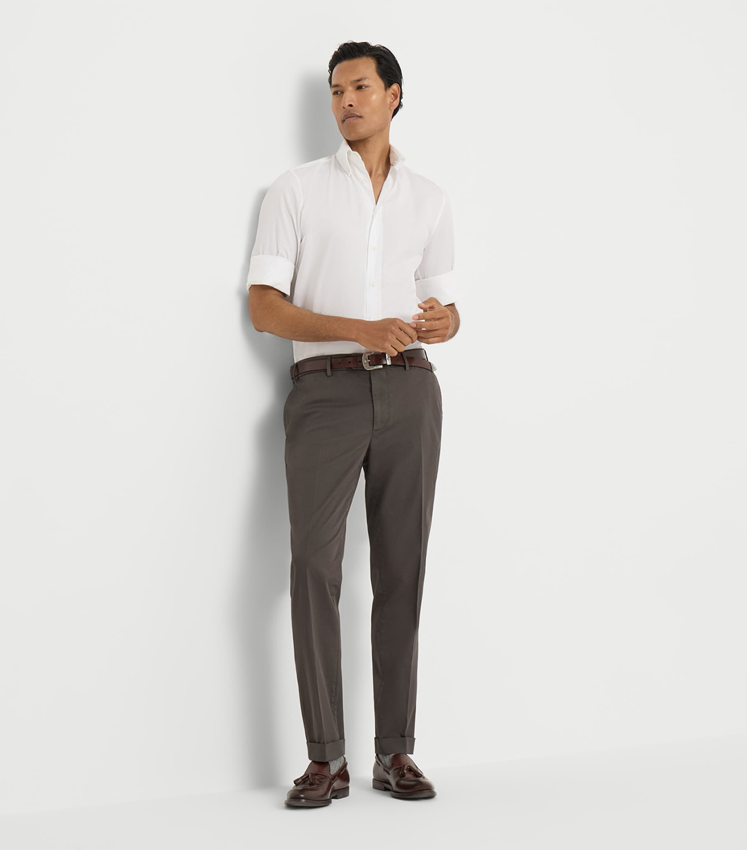 Brunello Cucinelli Mens Stretch-Cotton Gabardine Trousers Image 2