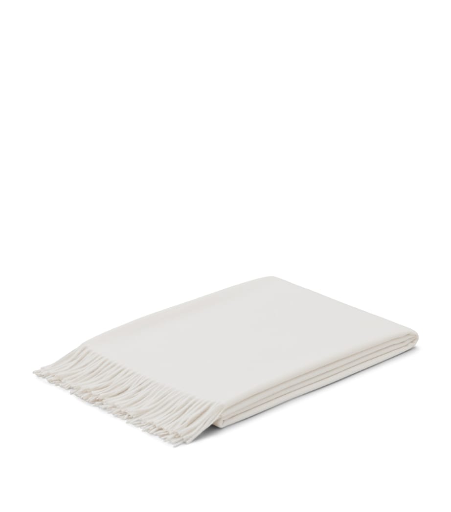 Cashmere Arran Throw Blanket (147cm x 183cm) WHITE Image 1