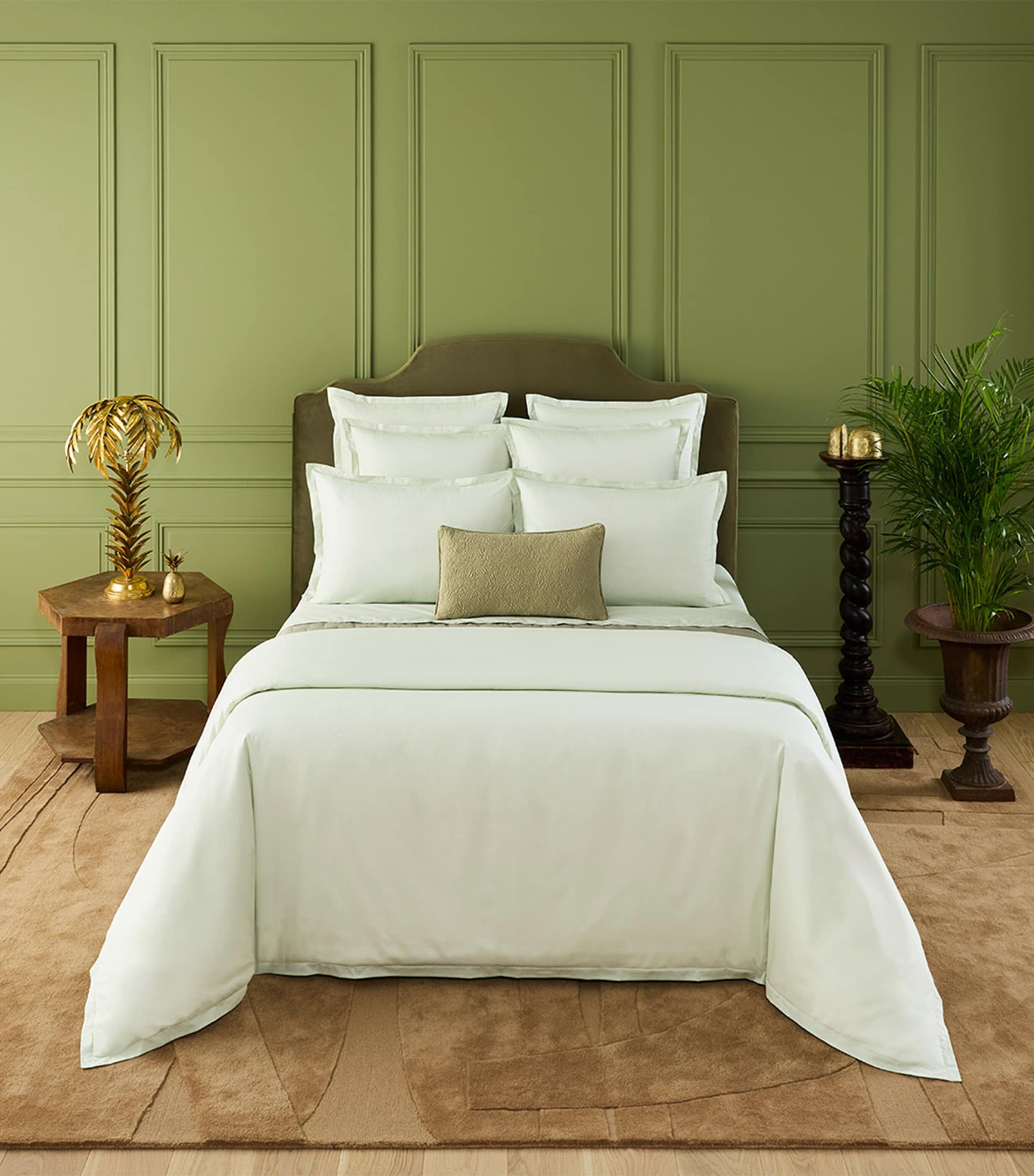 Yves Delorme Batiste Amande Double Fitted Sheet (140cm x 200cm) Amande Image 1