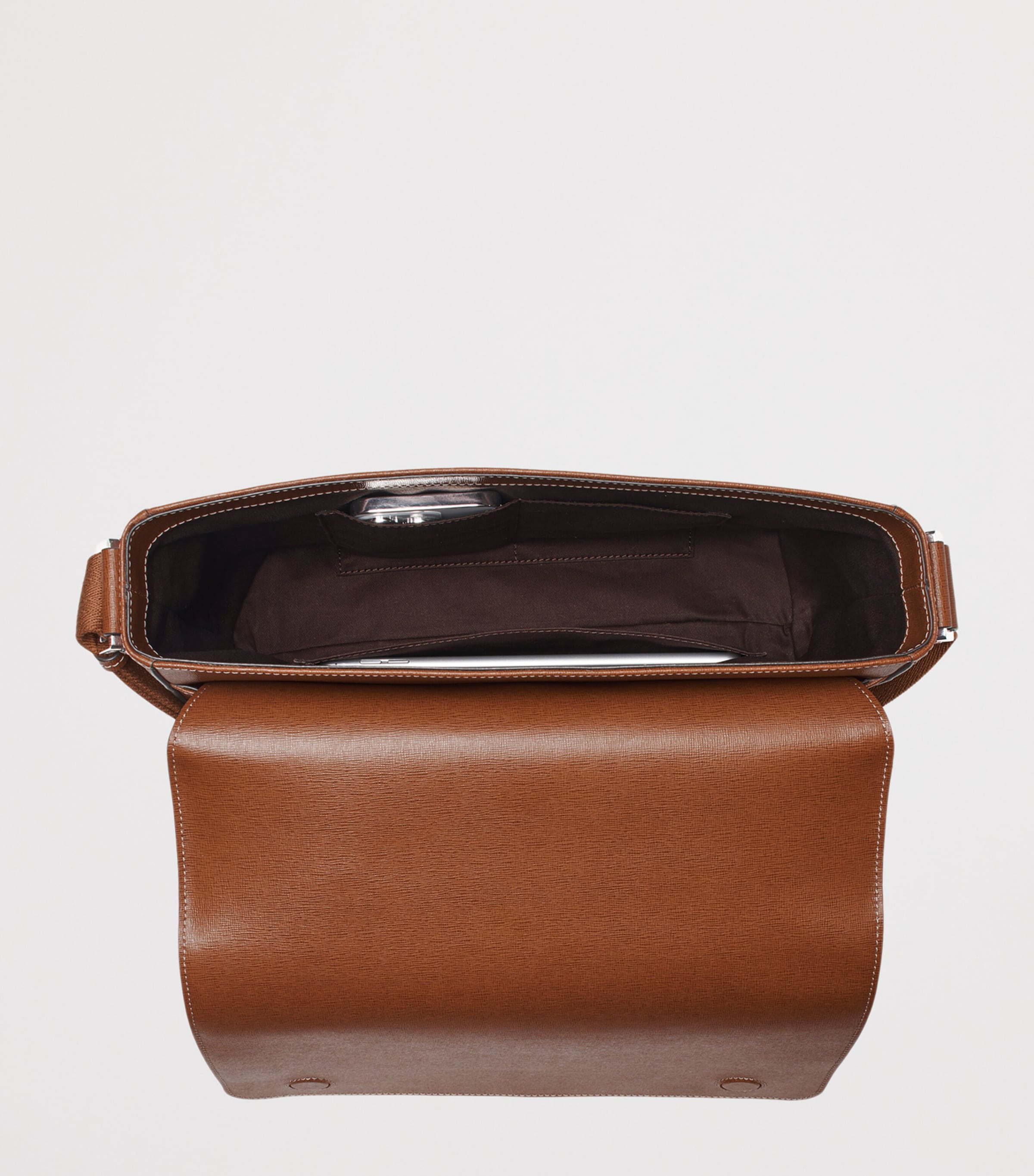 Aspinal Of London Leather Reporter Messenger Bag Chestnut Image 5