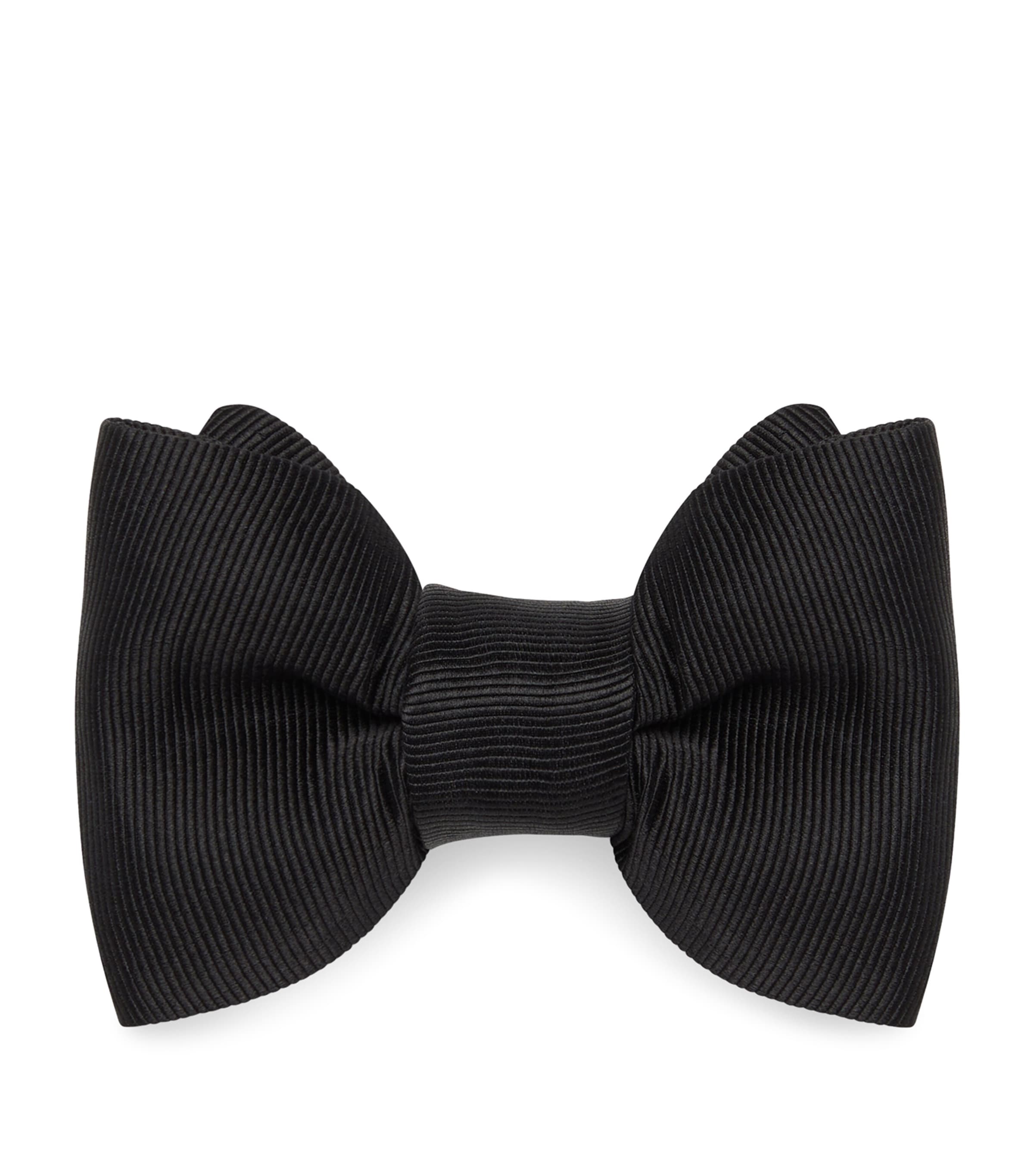 Tom Ford Silk Grosgrain Pre-tied Bow Tie In Black