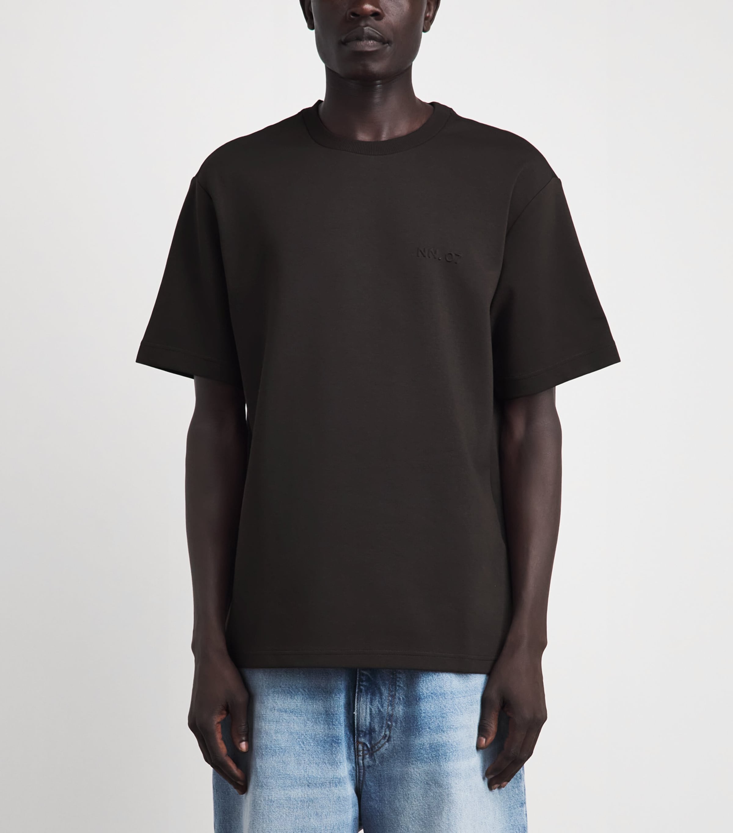 NN.07 Mens Relaxed Logo Nat T-Shirt Deep Truffle Image 4