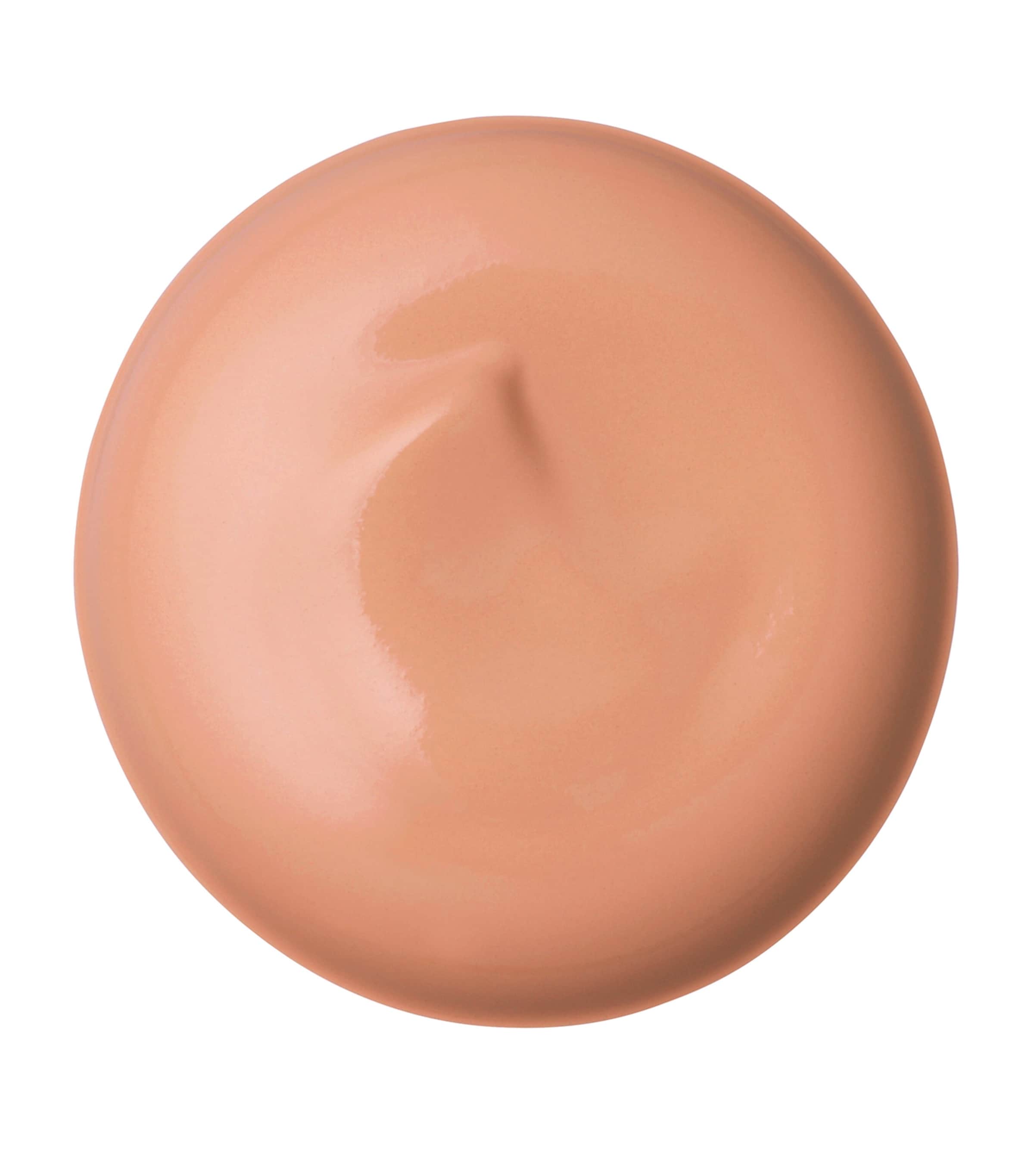 Clé de Peau Beauté Radiant Cream Foundation Image 2