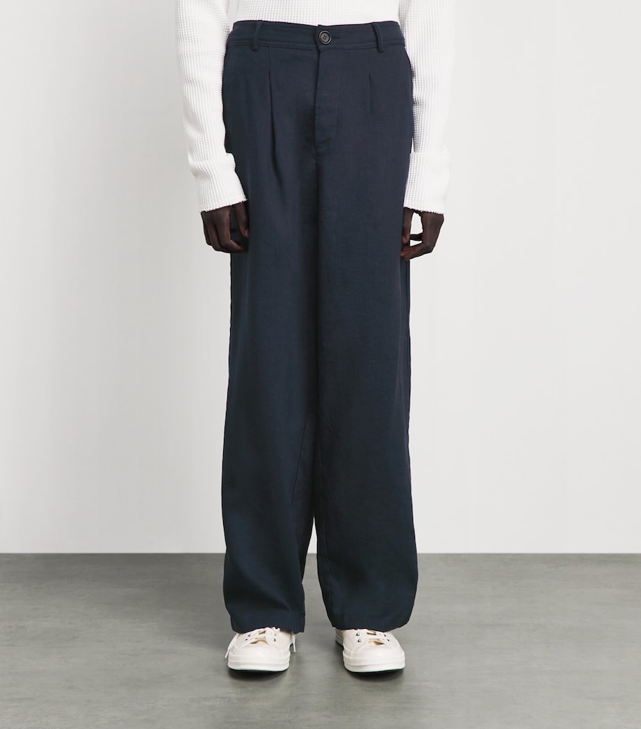 Oliver Spencer Mens Oxford Pleated Drawstring Trousers Navy Image 4