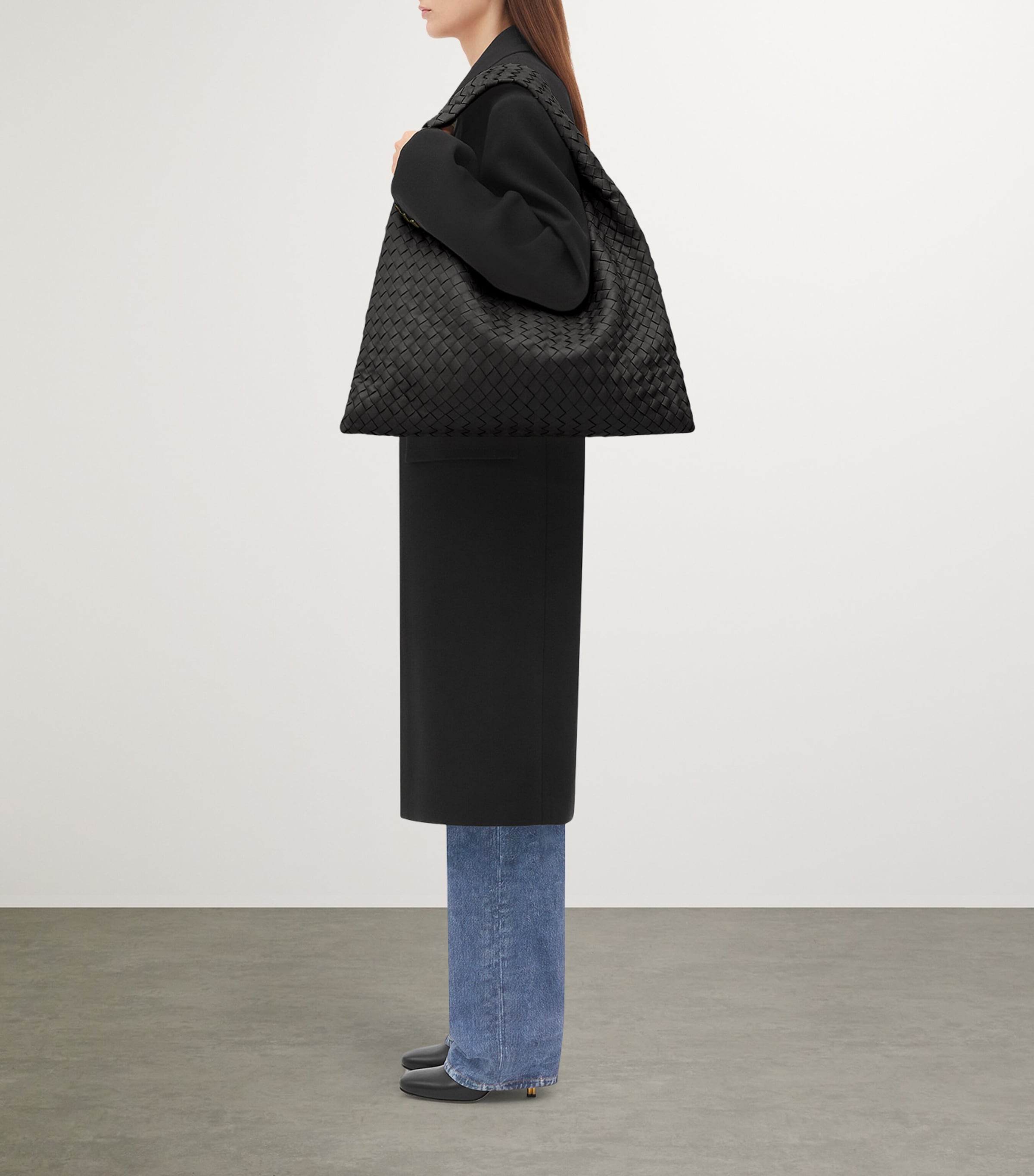 ショルダーバッグ・ポシェット BOTTEGA VENETA Large Hop Shoulder Bag LARGE HOP HOBO SHOULDER BAG for Women - Bottega Veneta | Biffi