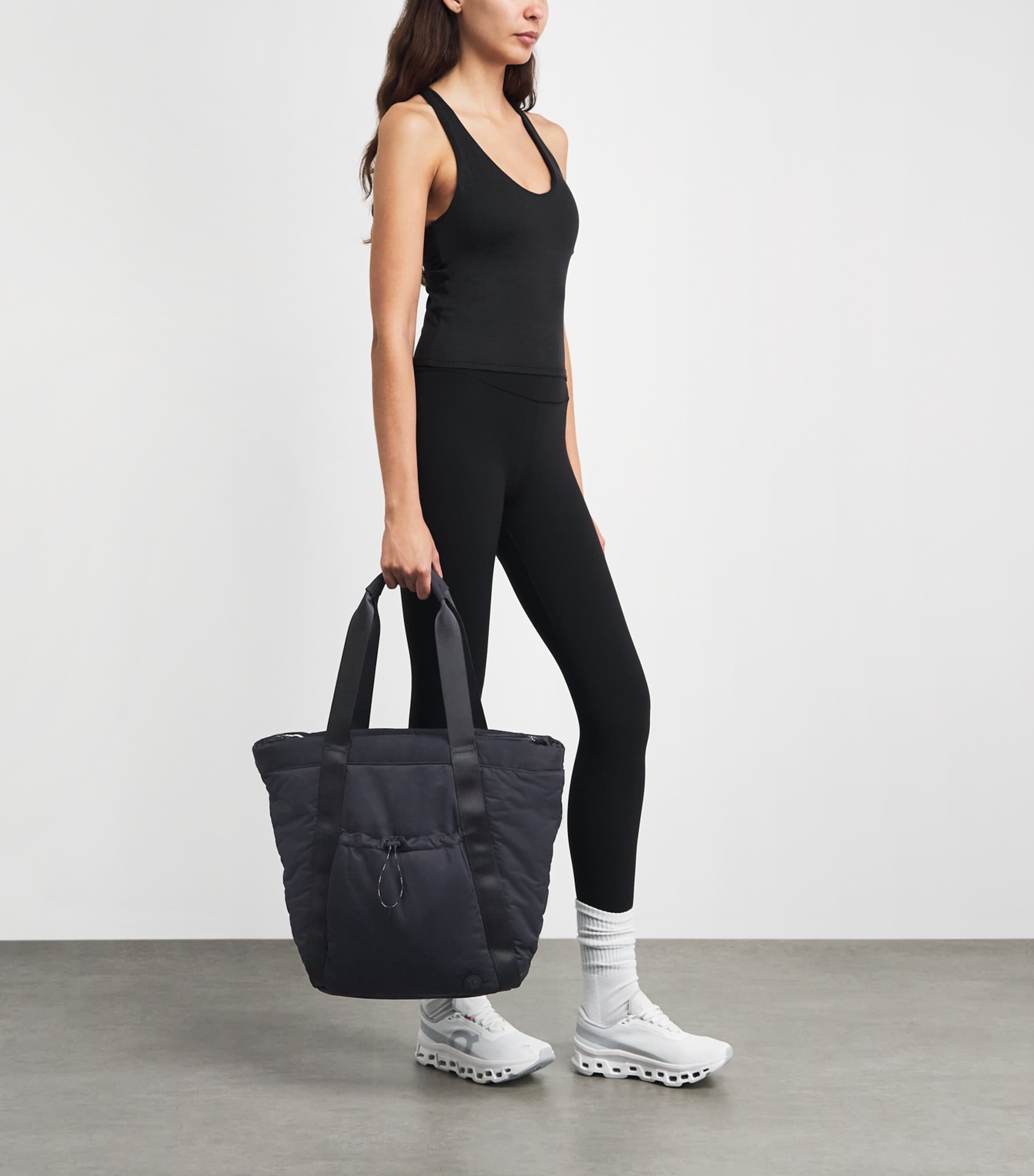 VUORI All Around Tote Bag Blk Black Image 2
