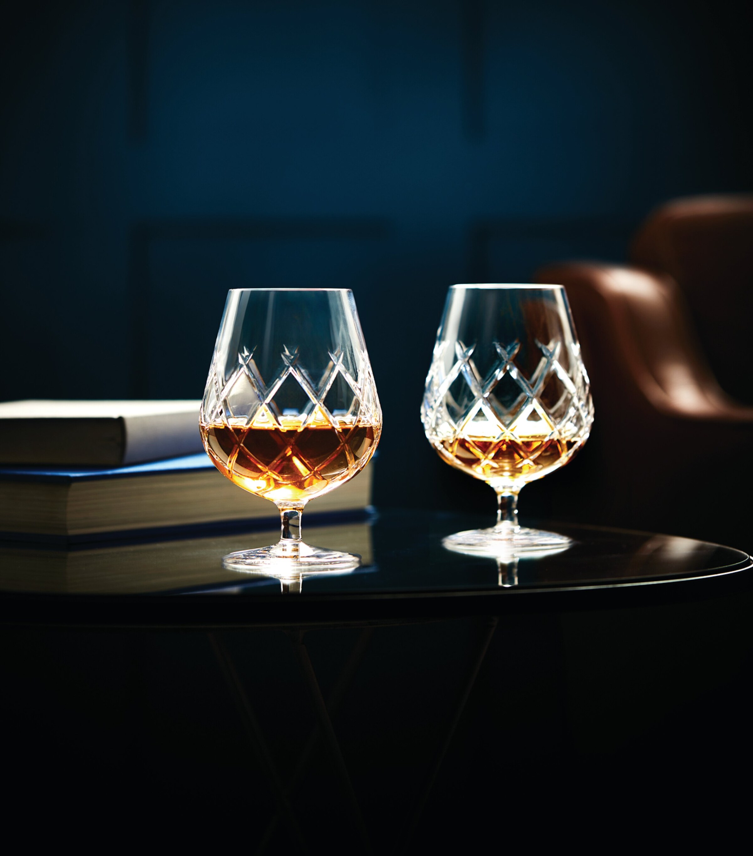 Set of 2 Olann Brandy Balloon Glasses (510ml) CLEAR Image 2