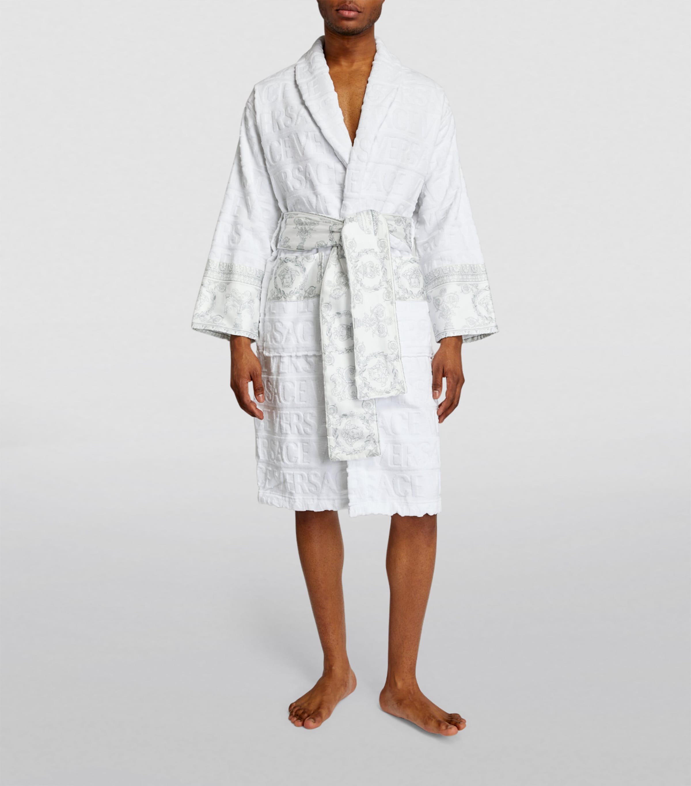 Baroque Bathrobe 5W380 WHT/WHT Image 2