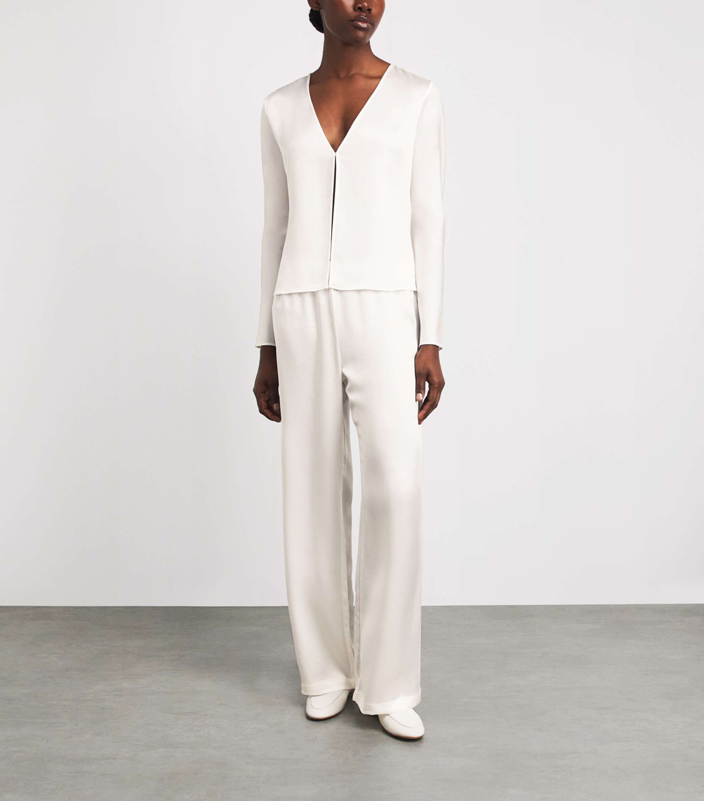 LESET Womens Satin Long-Sleeve Barb Top Optic White Image 2