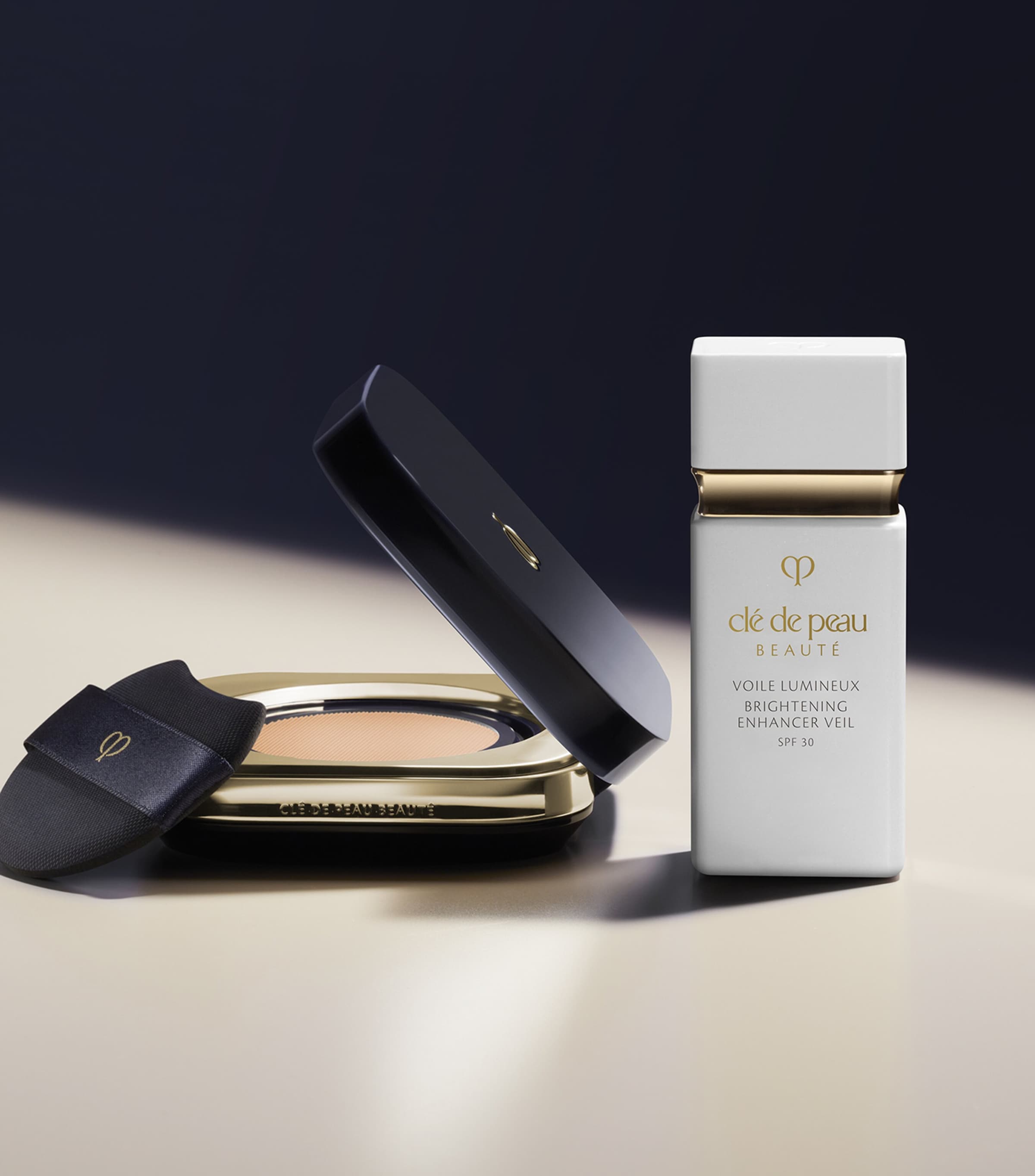 Clé de Peau Beauté Brightening Enhancer Veil (30ml) | Harrods US