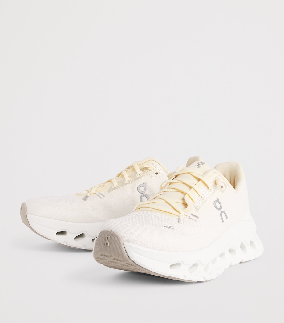 On Womens Cloudtilt Trainers Blonde Dew Image 3