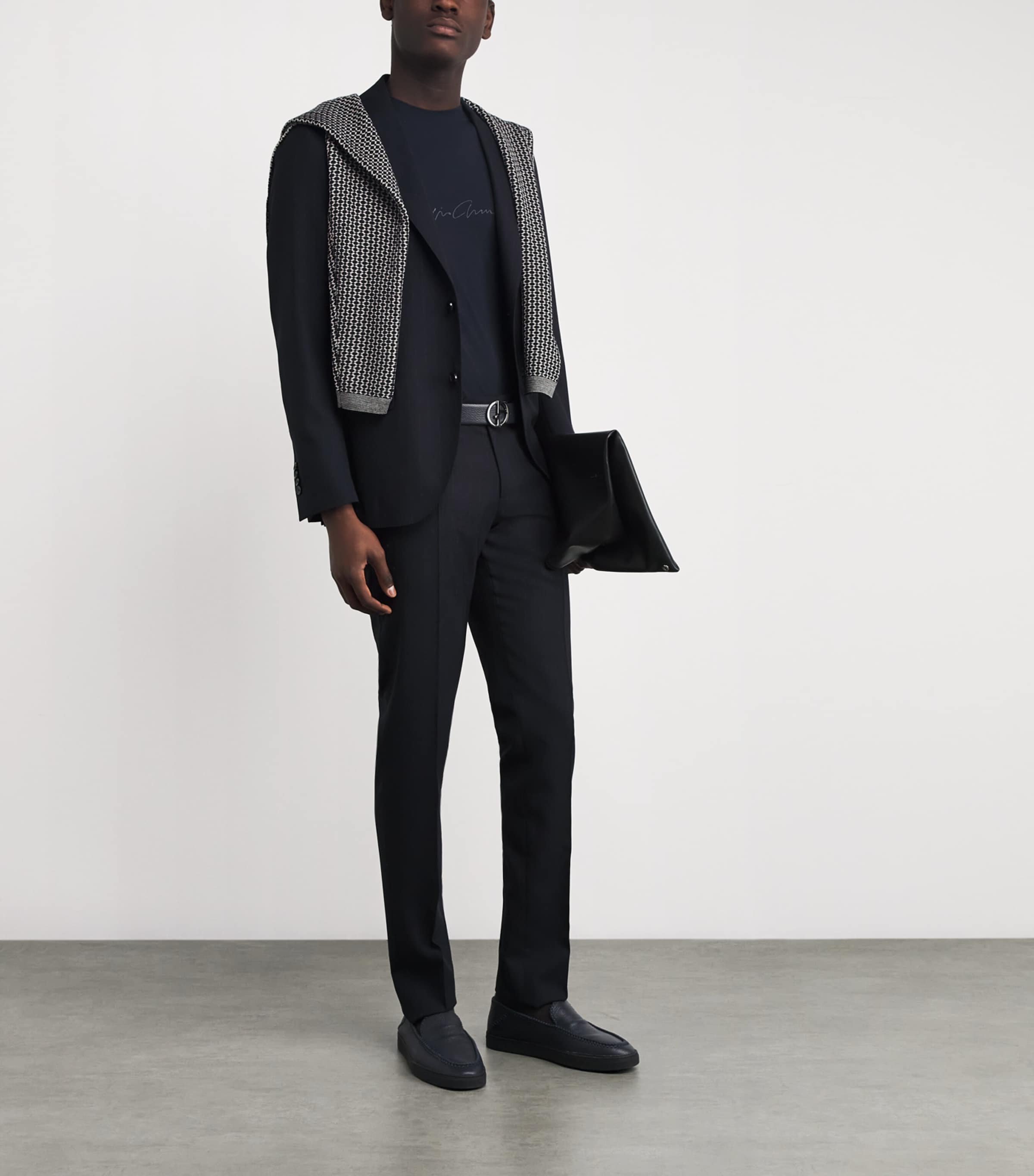 Signature Logo T-Shirt UBSG Image 2