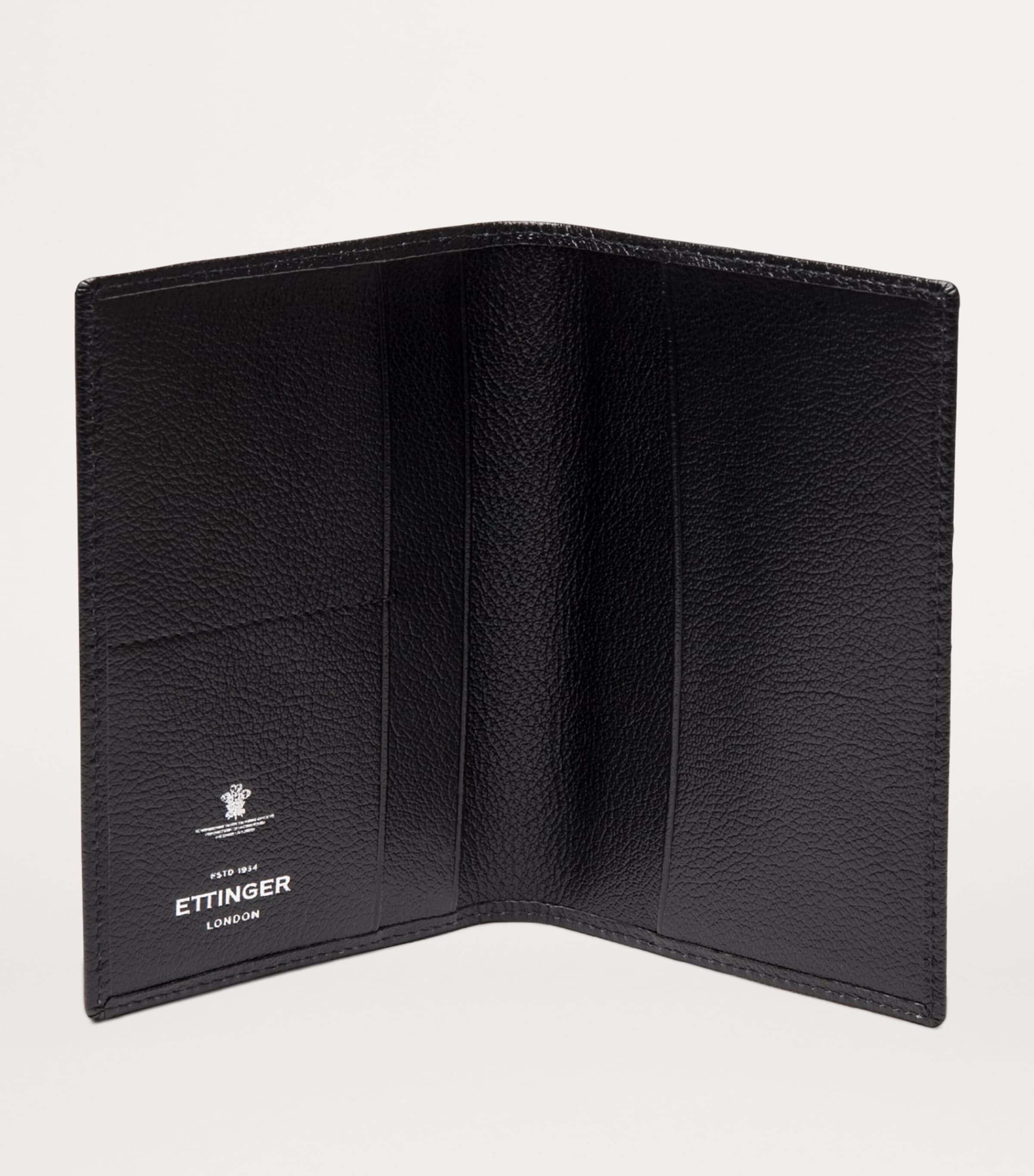 Leather Capra Passport Case BLACK Image 2