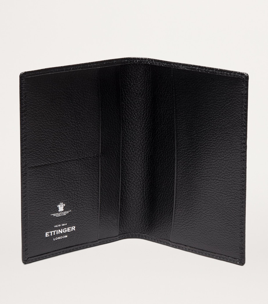 Leather Capra Passport Case BLACK Image 2
