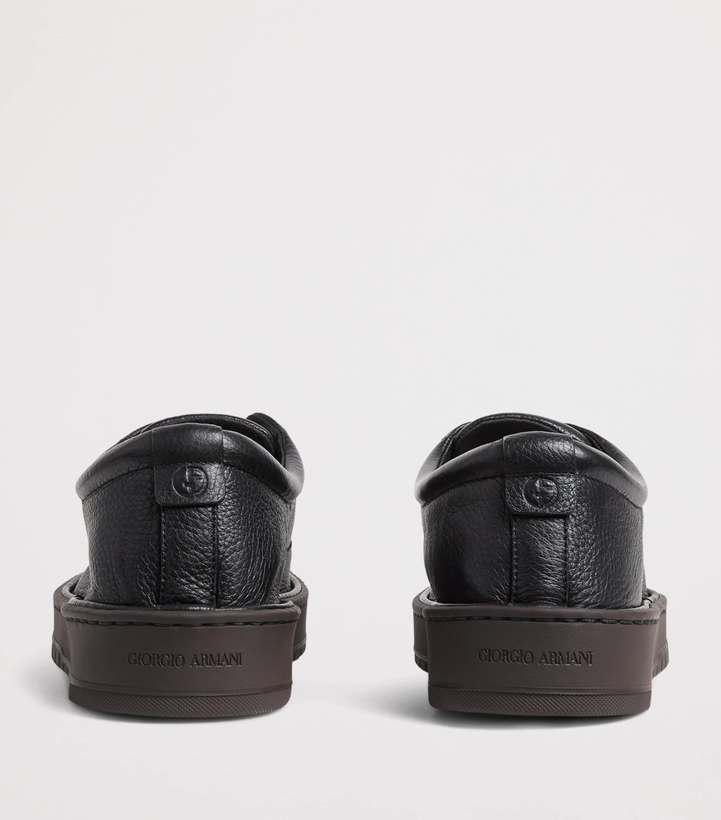 Giorgio Armani ブラックレザー スリッパ Giorgio Armani Black Deerskin Slippers | Harrods US