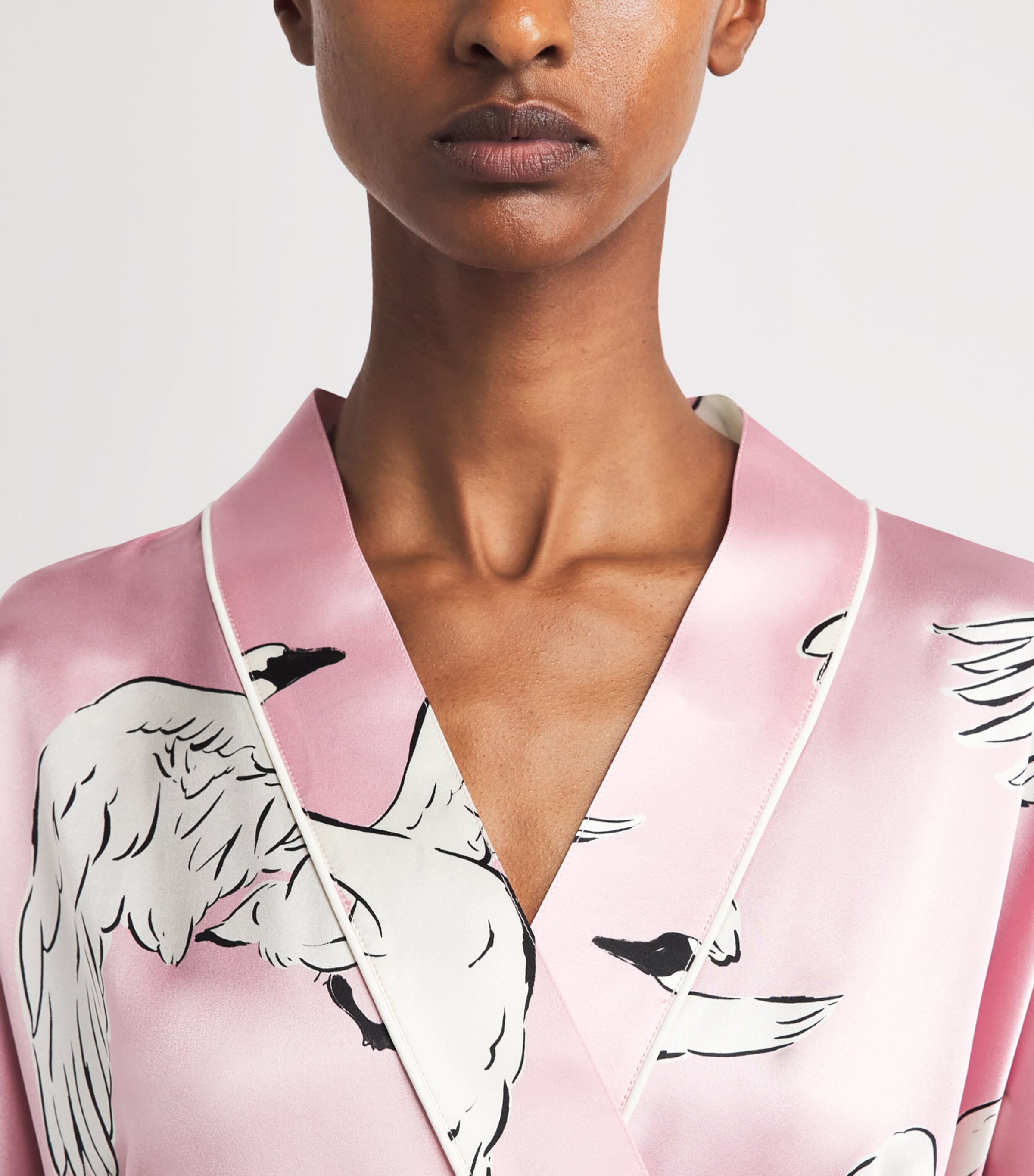 Olivia von Halle Womens Silk Swan Mimi Robe Image 3