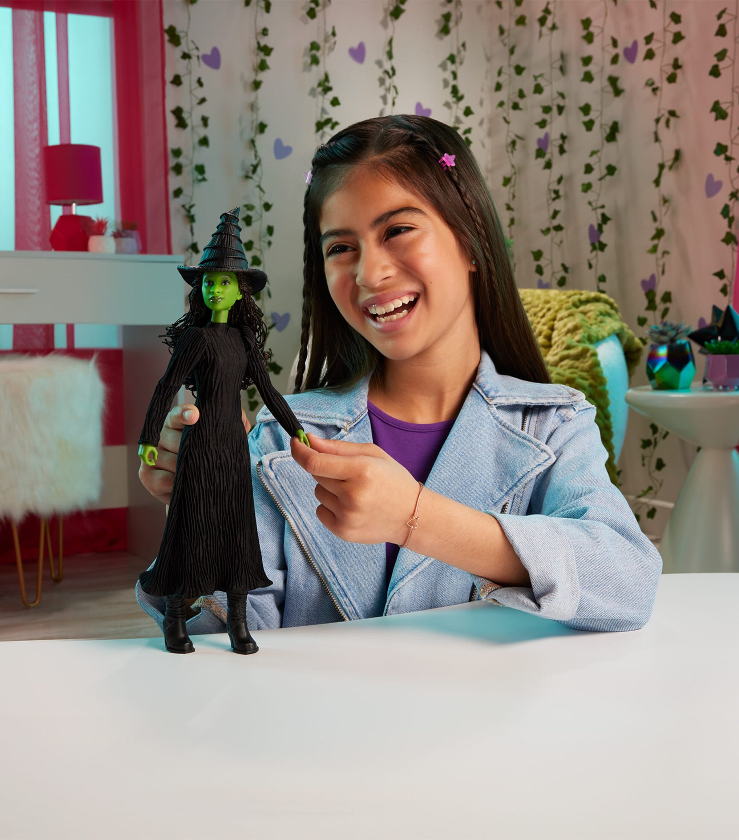 WICKED Singing Elphaba Doll Image 2