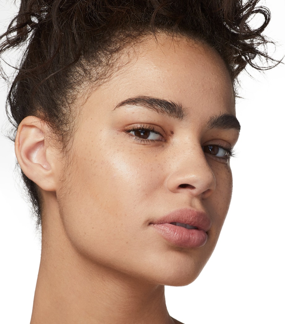 Double Wear Stay-in-Place Makeup SPF 10 3W1 TAWNY Image 2