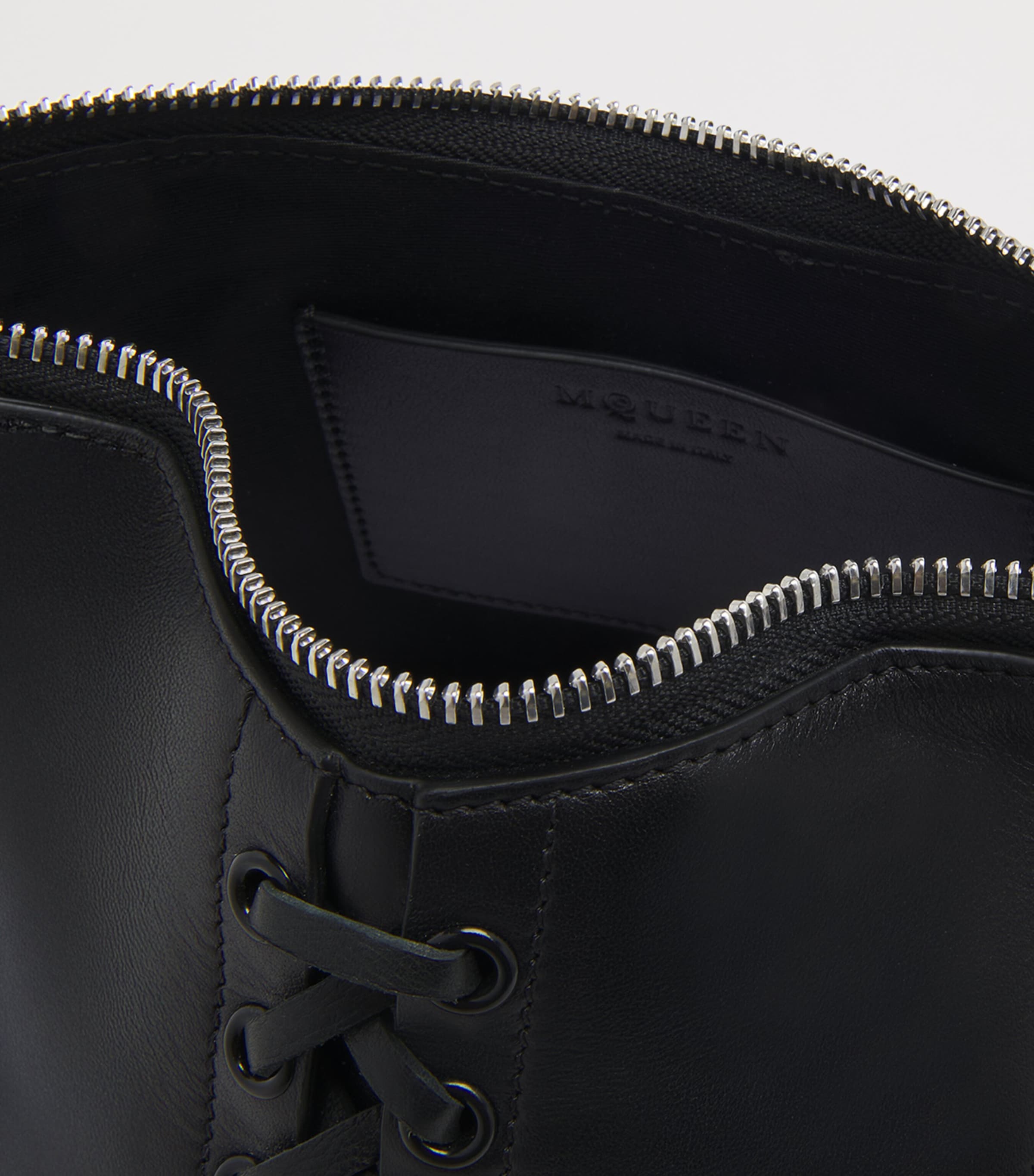 Leather Manta Pouch 1000 Image 6