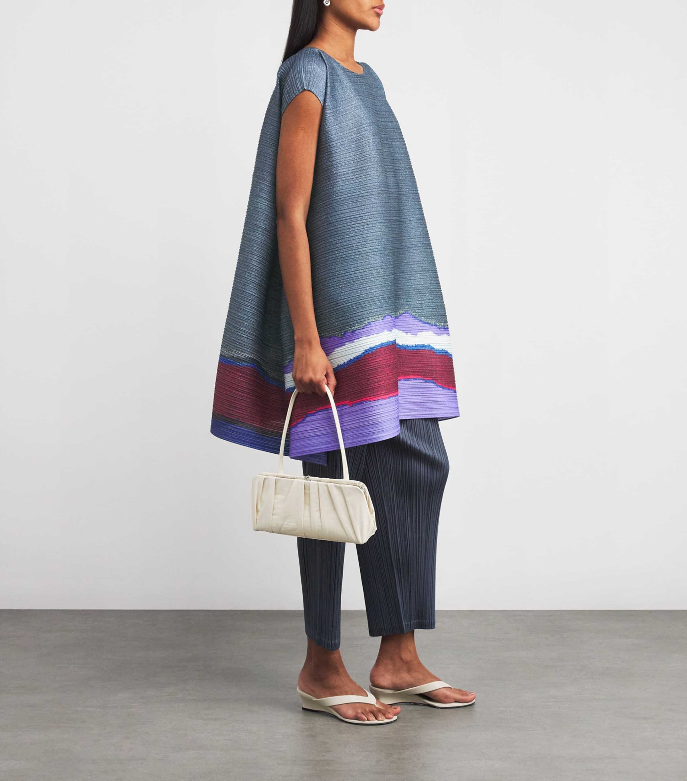 国内買付 PLEATS PLEASE ISSEY MIYAKE GRAINY COLORS Pleats Please Issey Miyake Grainy Colors Top | Harrods AE