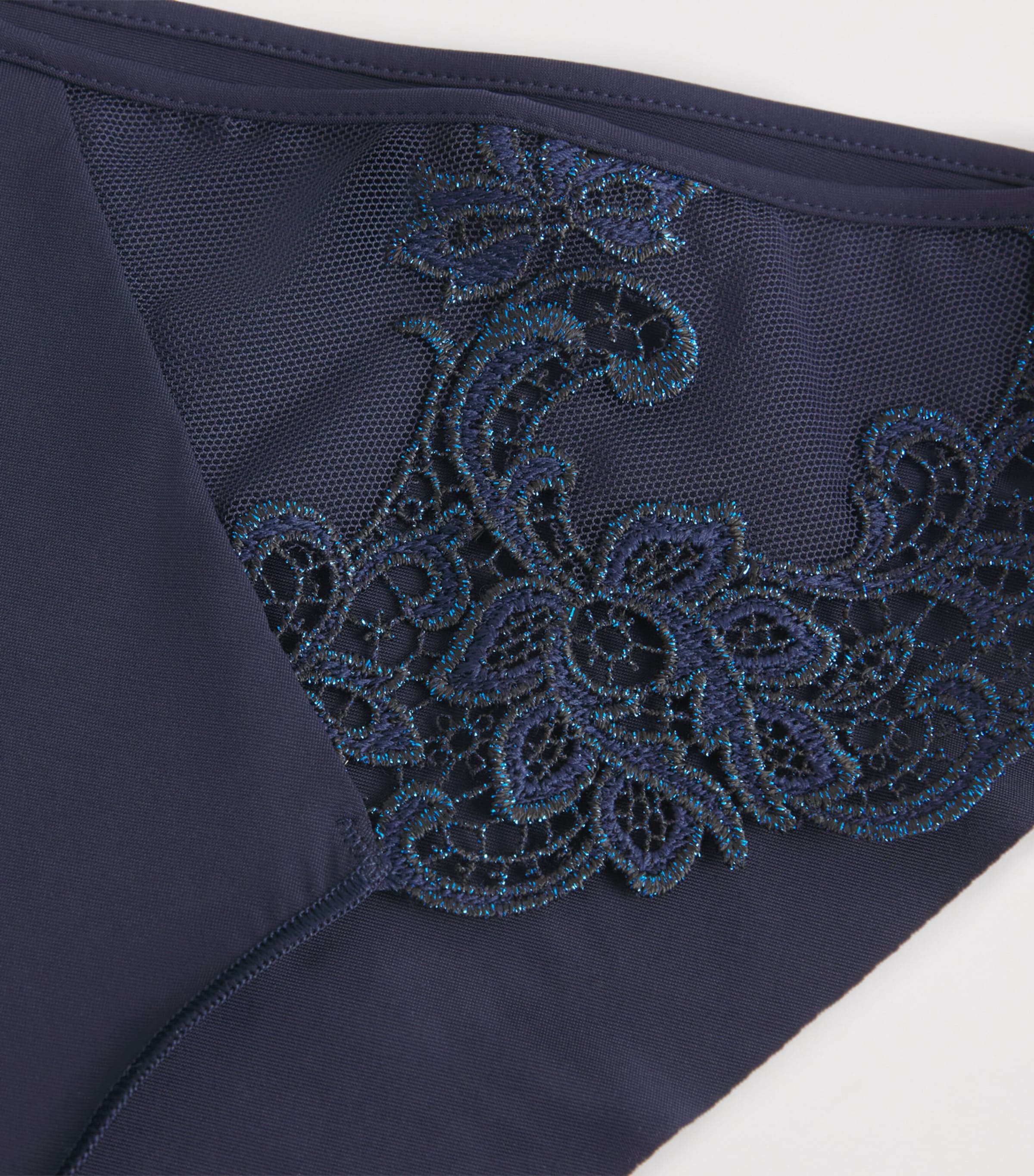 Lace Saga Briefs 556 SAPPHIRE Image 4