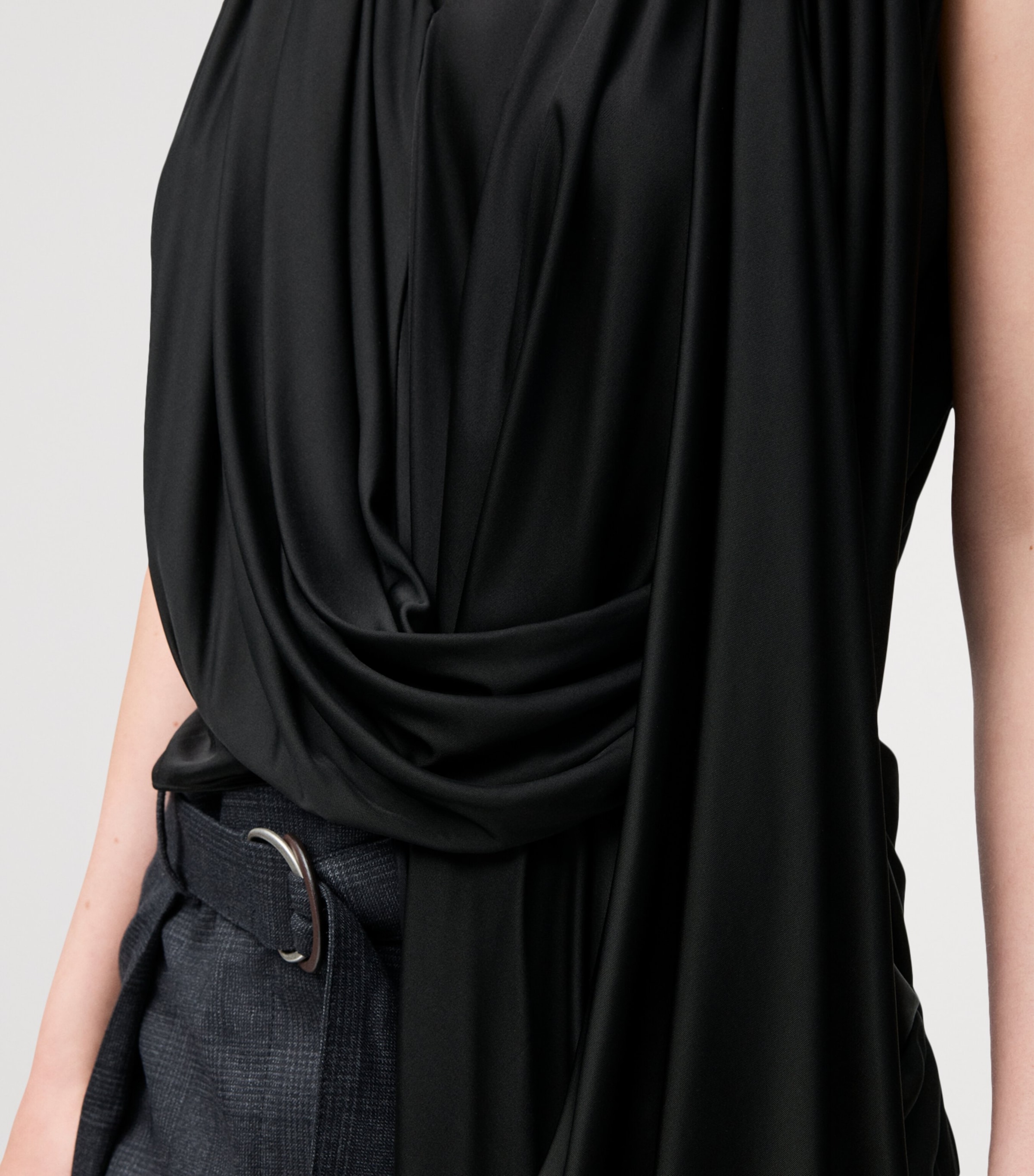Draped Sleeveless Top BLACK Image 5