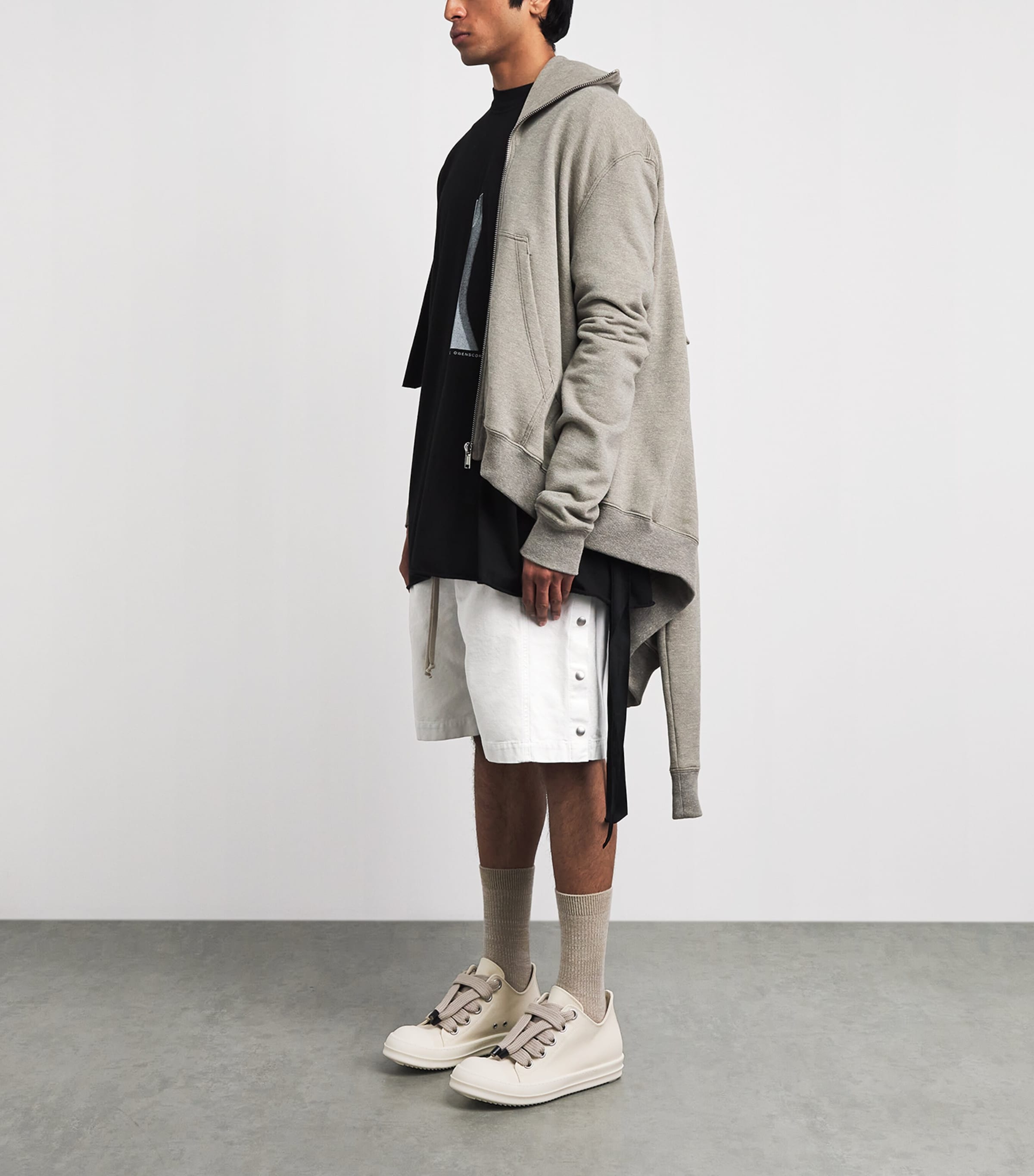 Rick Owens Mens Cotton Pusher Wide-Leg Shorts Milk Wash Image 2