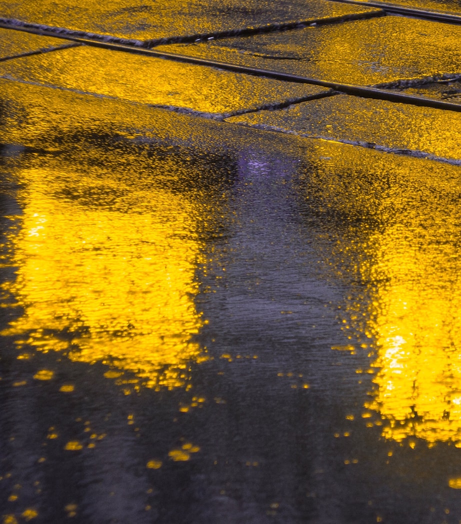 Santal Volcanique Eau de Parfum (100ml) NO COLOUR Image 6