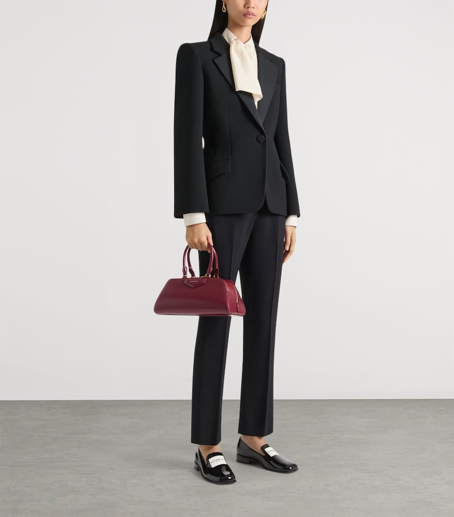 Small Leather Antigona Cube East-West Top-Handle Bag BURGUNDY Image 2