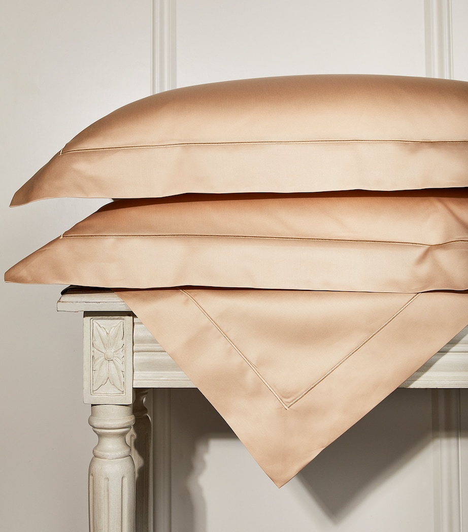 Celso De Lemos Bourdon Oxford Pillowcase (50cm x 75cm) Powder Image 4