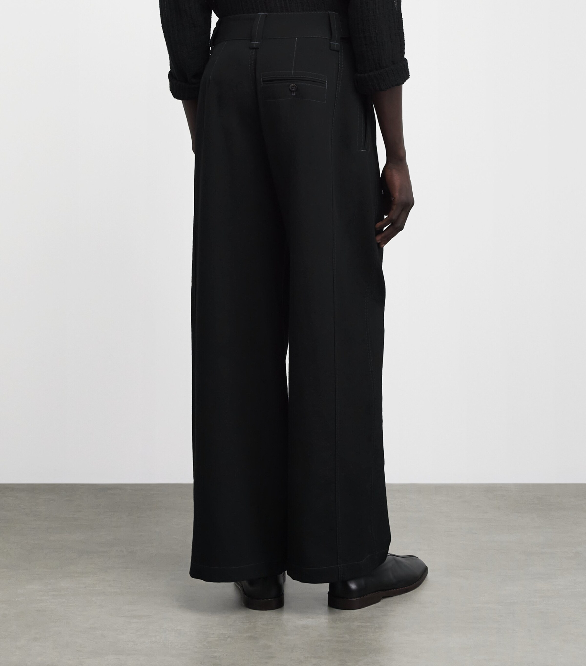 Lemaire Mens Wool Utility Wide-Leg Trousers Black Image 5