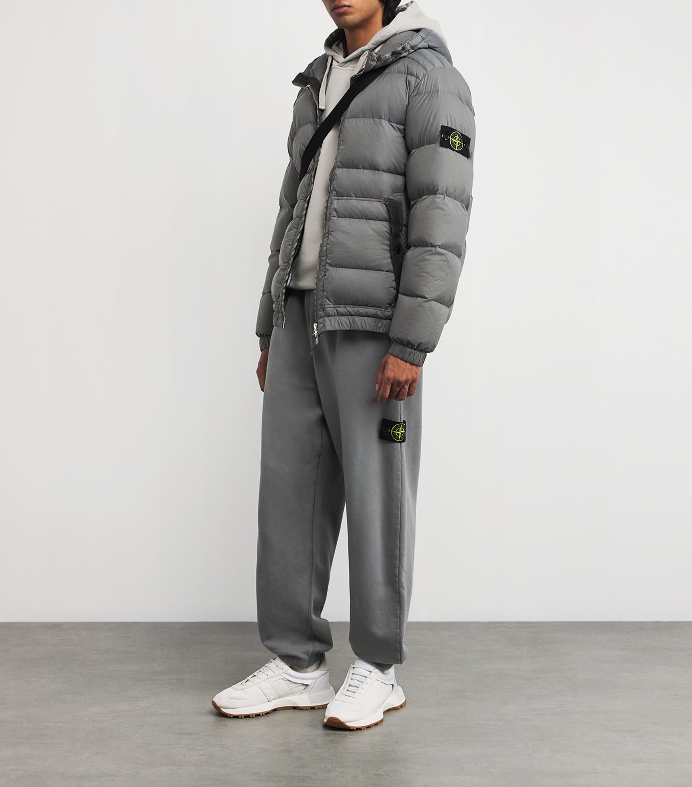 Down Seamless Tunnel Puffer Coat V006B Image 2