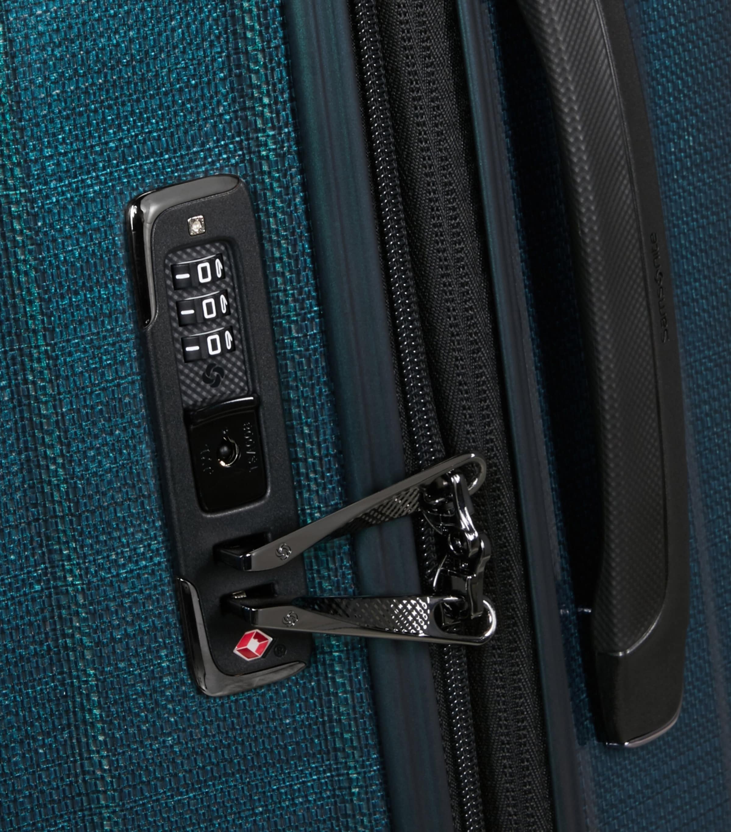 Nexis Expandable Spinner (76cm) DEEP PETROL Image 11