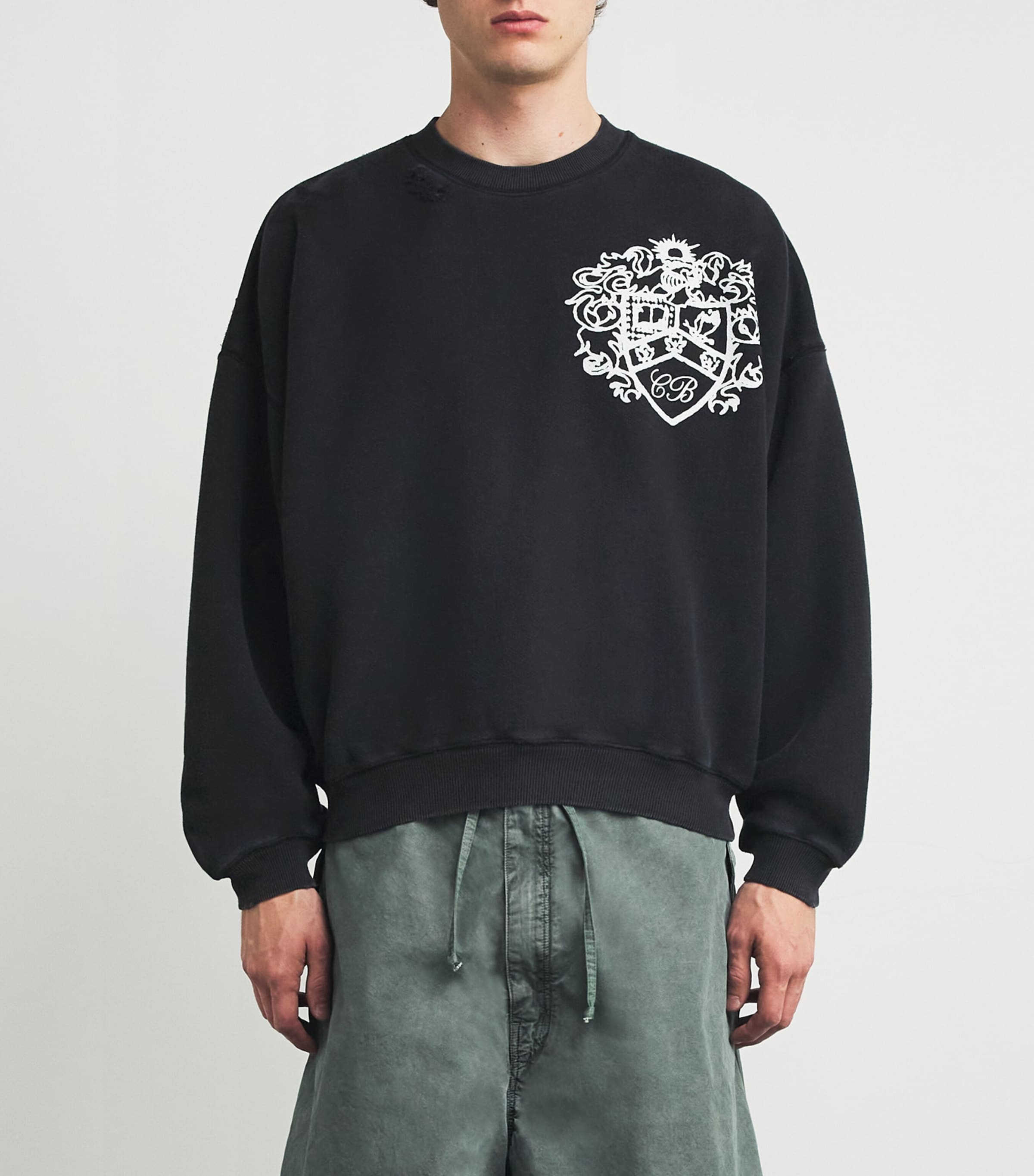Collegiate Crest Sweatshirt 001 VINTAGE BLACK Image 3